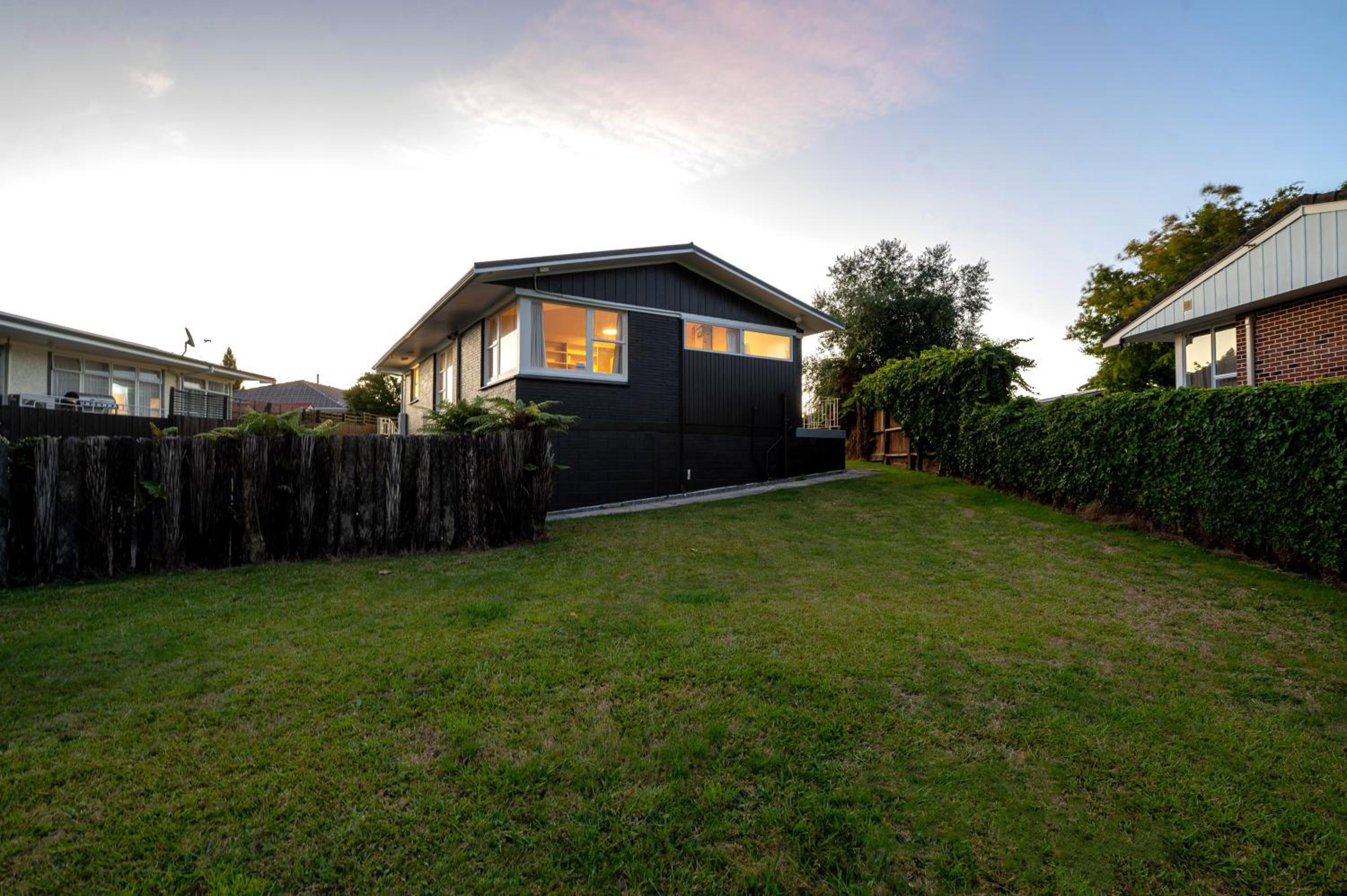 Te Wahi Koa (The Happy Place) view 5