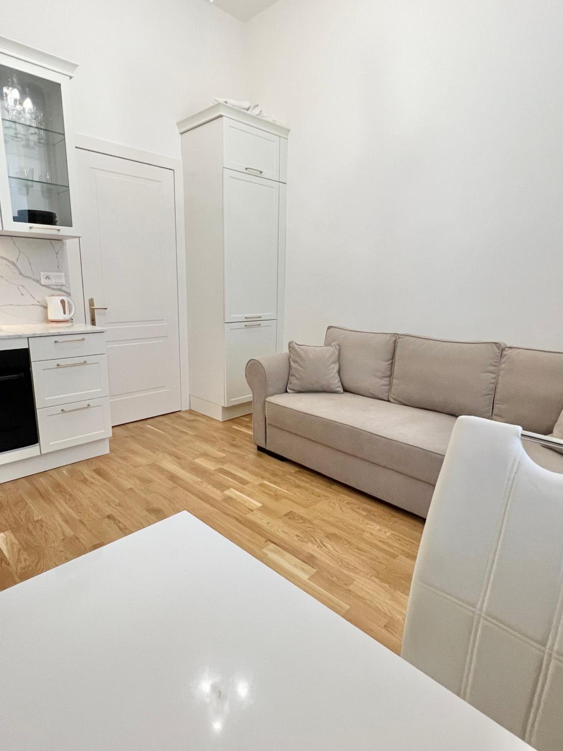 AngeloRoma Apartment in the center