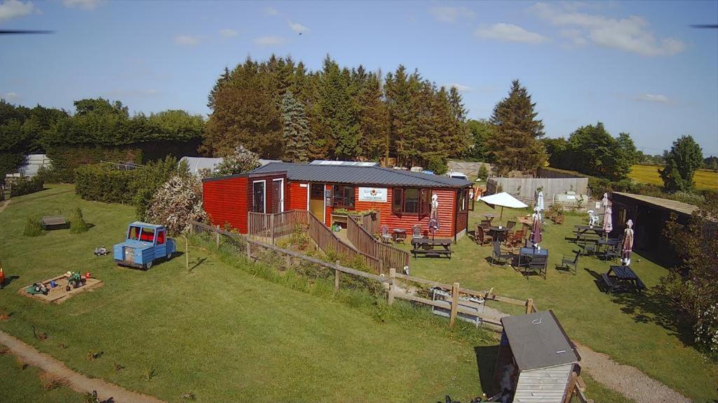 Stroud Vacations - Cherry Tree Glamping - Property Image 43