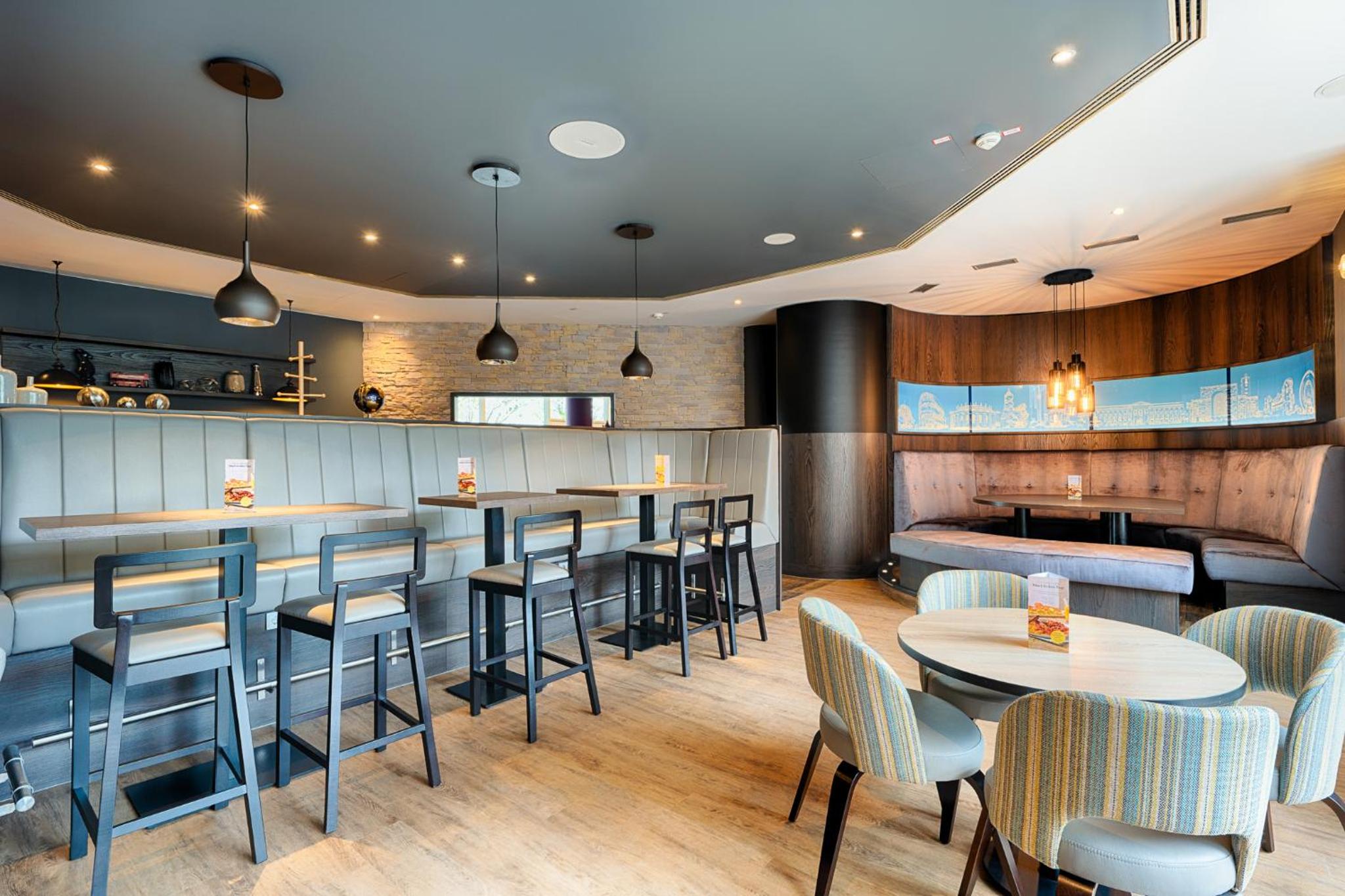 Stuttgart Vacations - Premier Inn Stuttgart Bad Cannstatt - Property Image 3