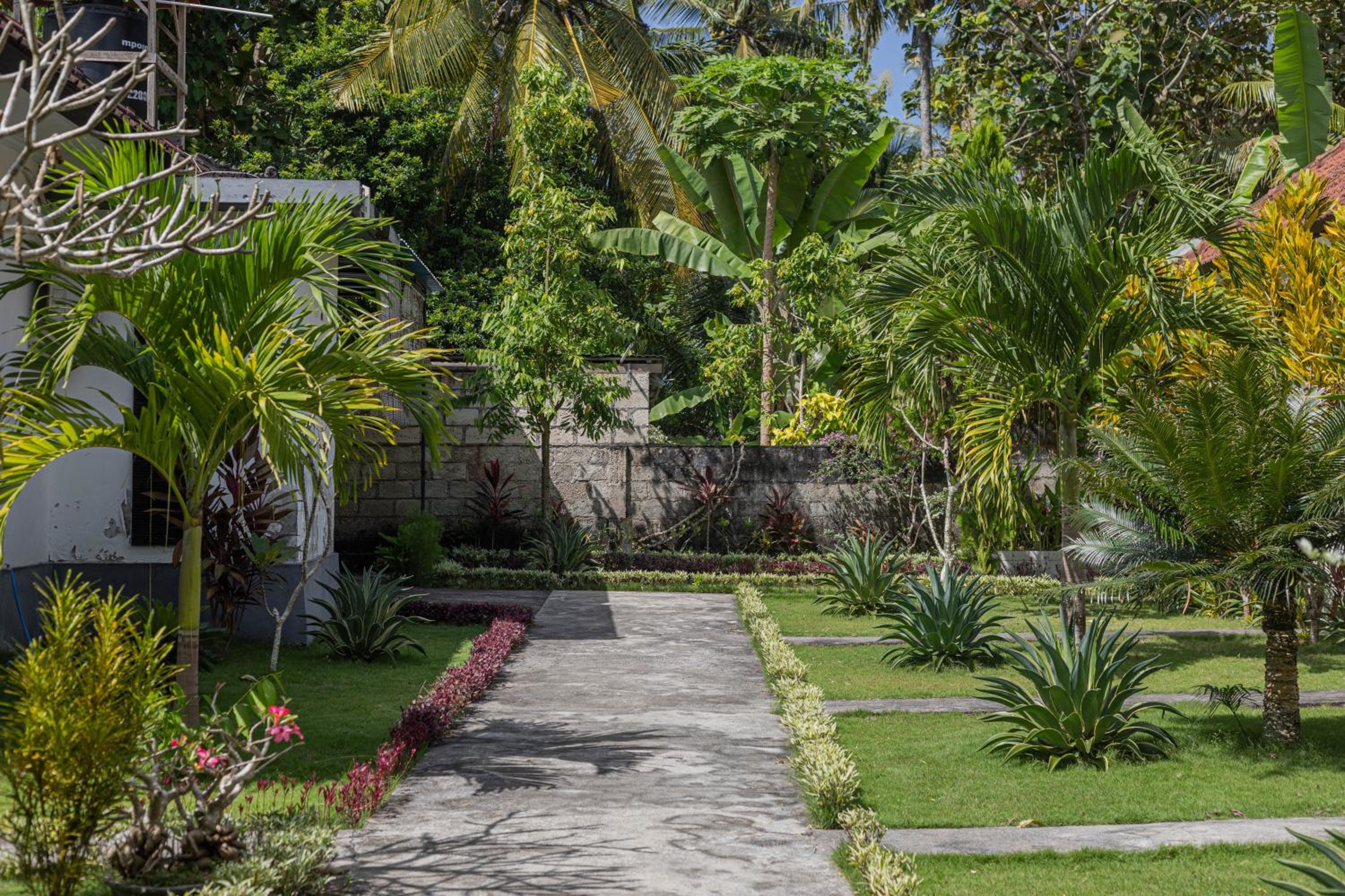 Nyuh Kadah Guest House