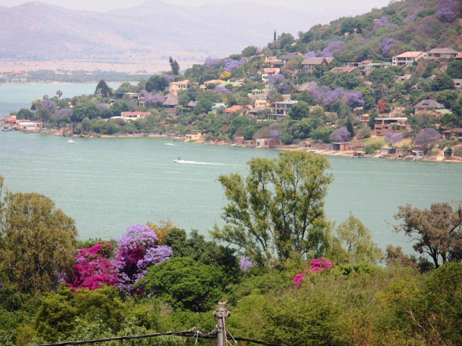 El Shadai Guest House & Spa Hartbeespoort view 5