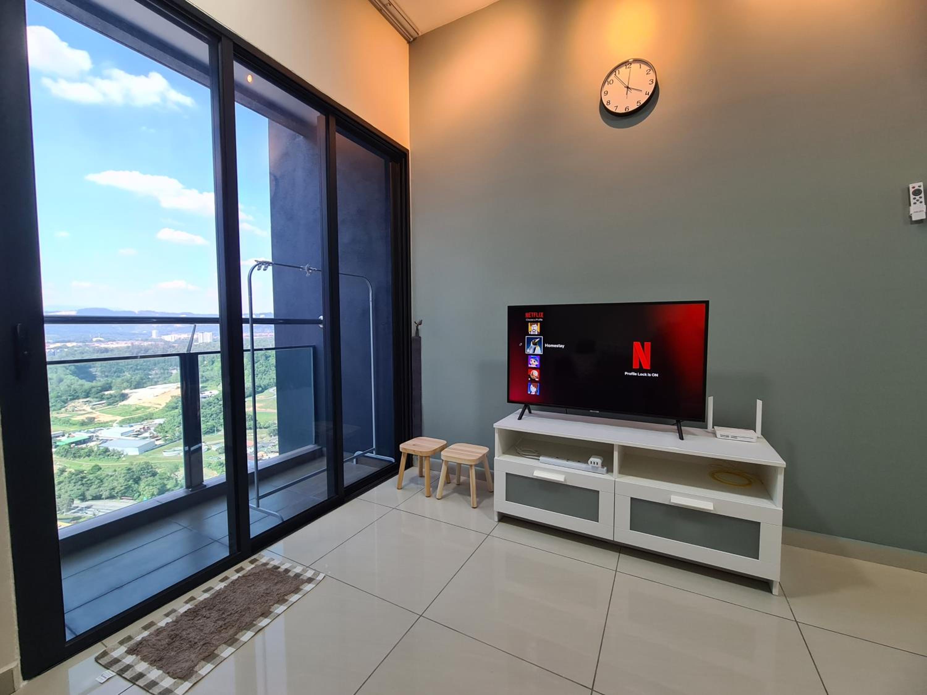 Alpine Parkland Netflix 5 beds at MRT Batu 11 Cheras view 2
