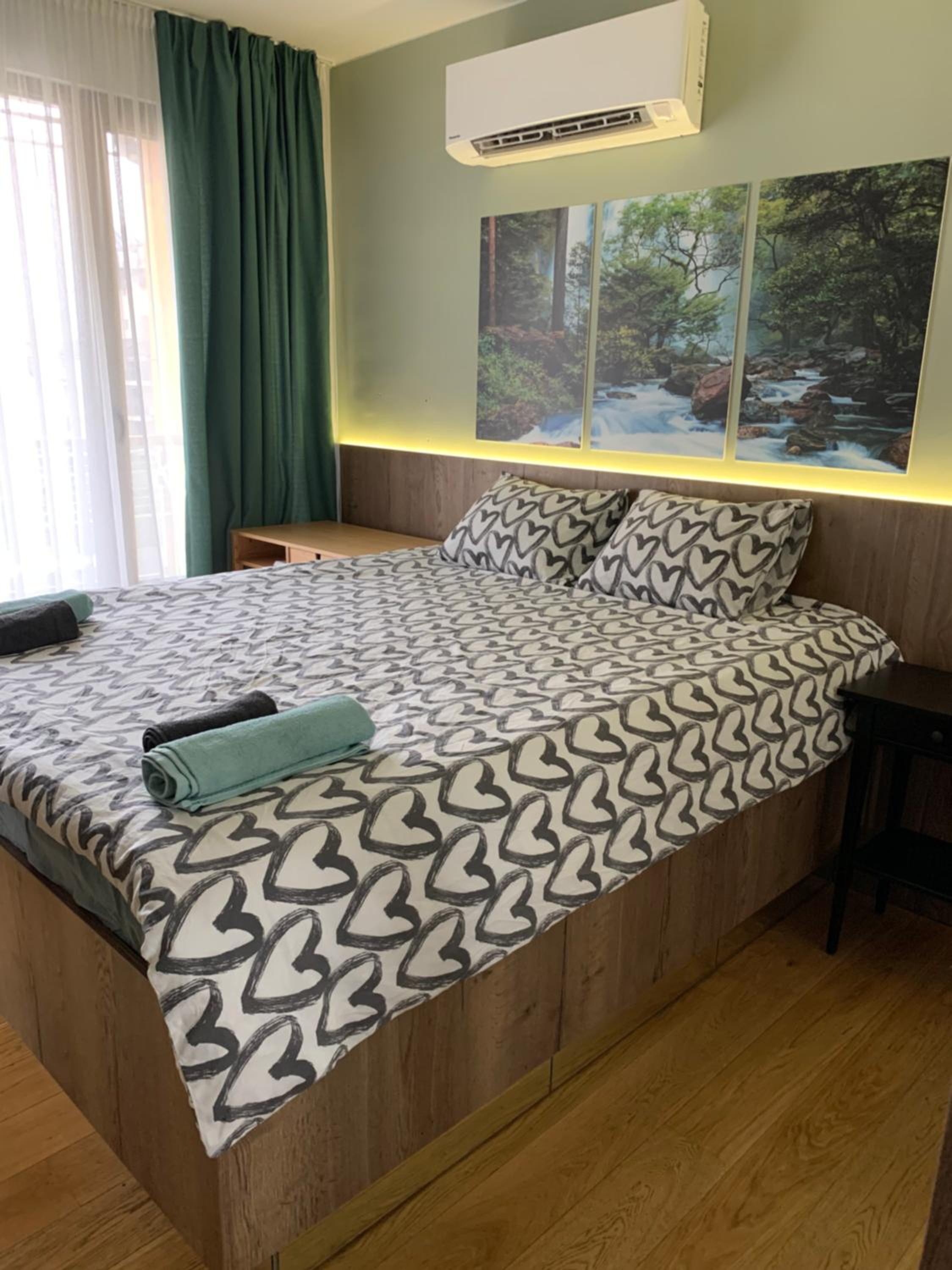 Niko's deluxe apartment