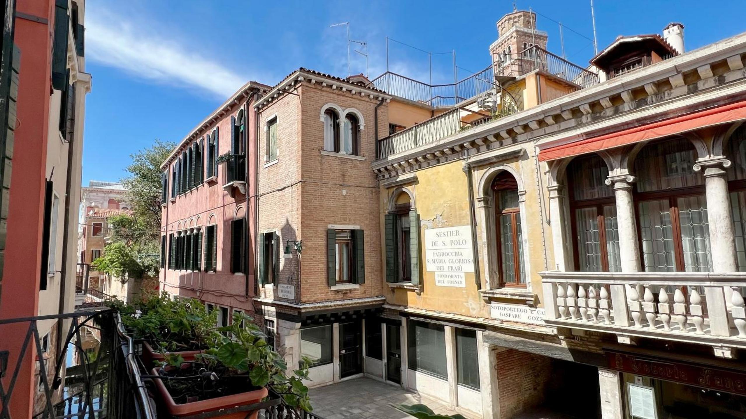 City Apartments Rialto Market