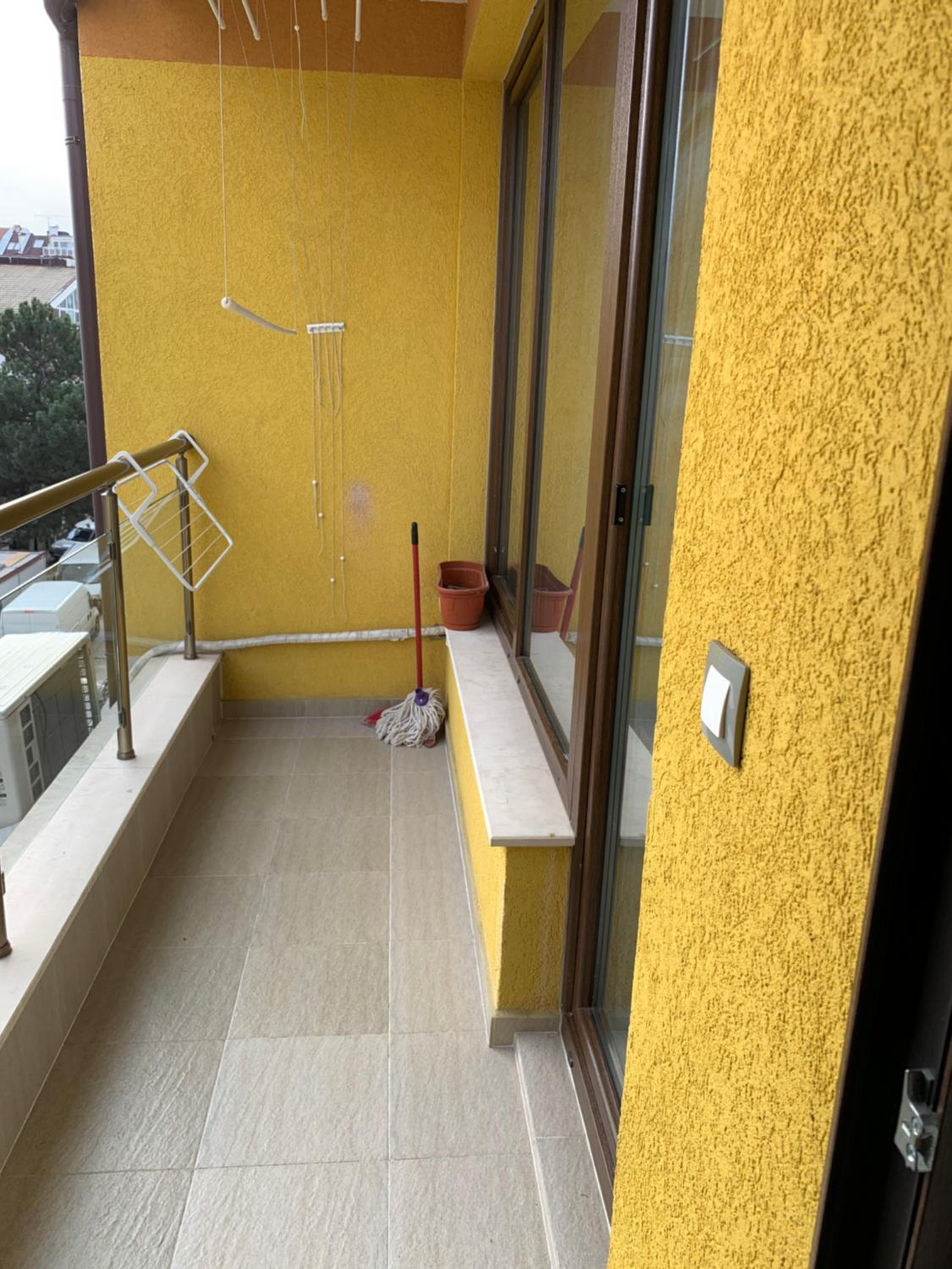 Niko's deluxe apartment
