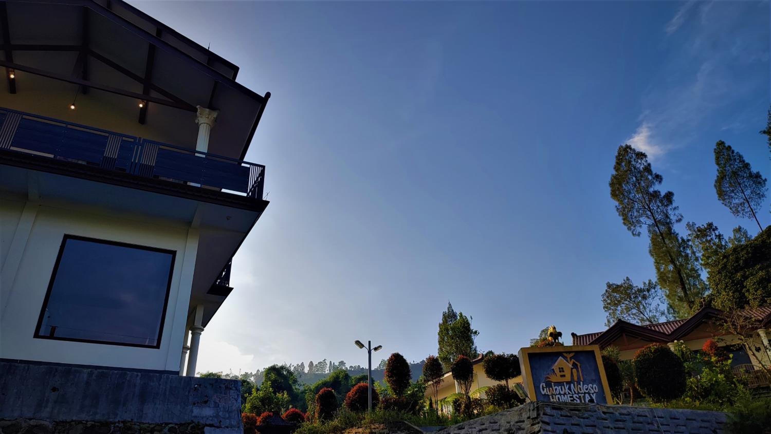Gubuk Ndeso Bromo view 2
