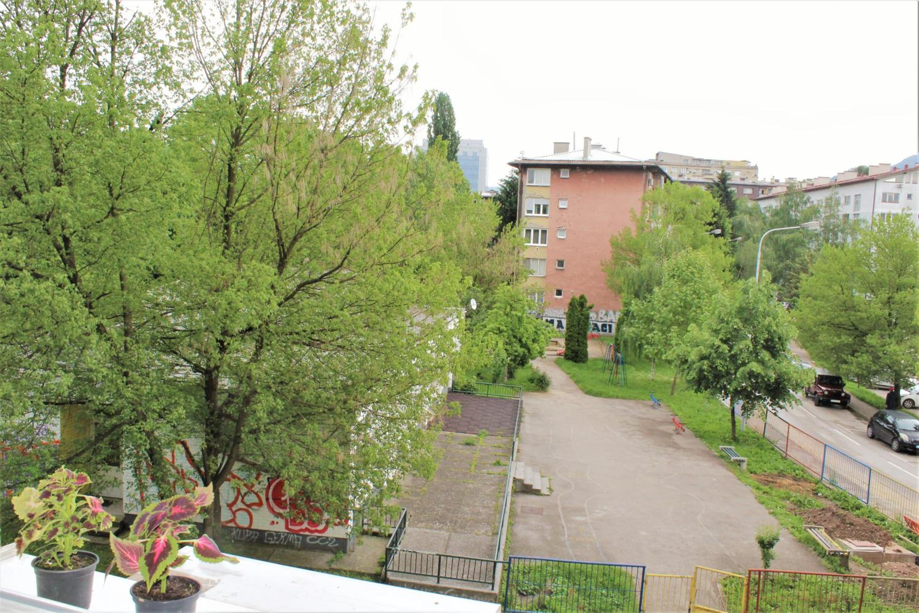 GREEN Apartment