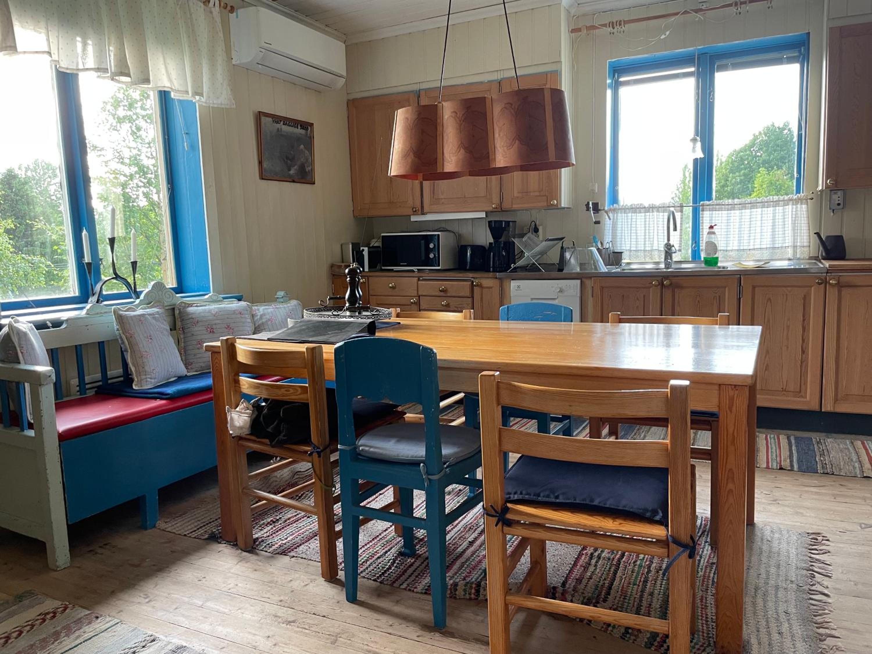 Charming 19th Century Timber Frame House in High Coast Area view 5