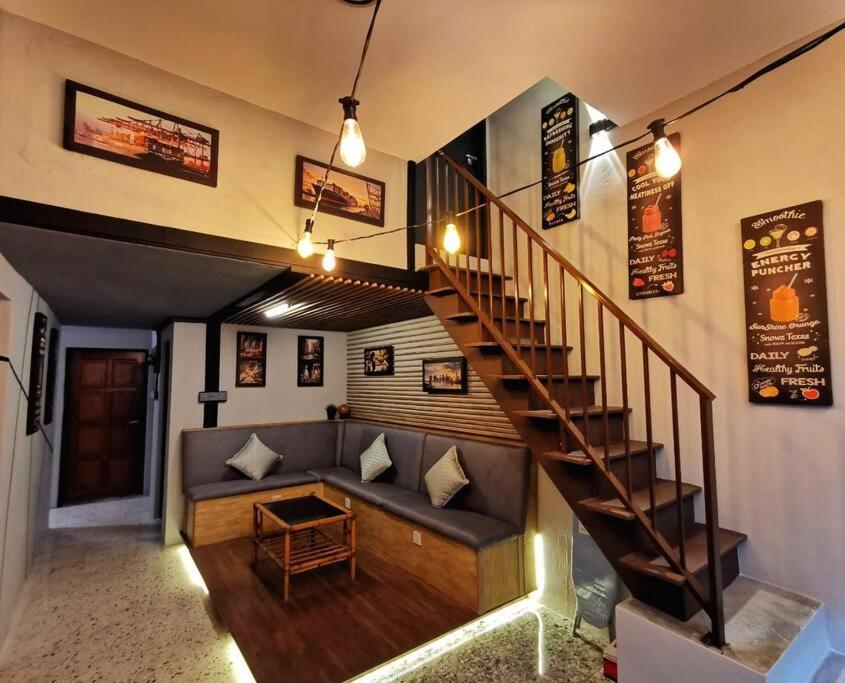 English comfort house in ipoh by SuccessWisdom度假智富 photo 3