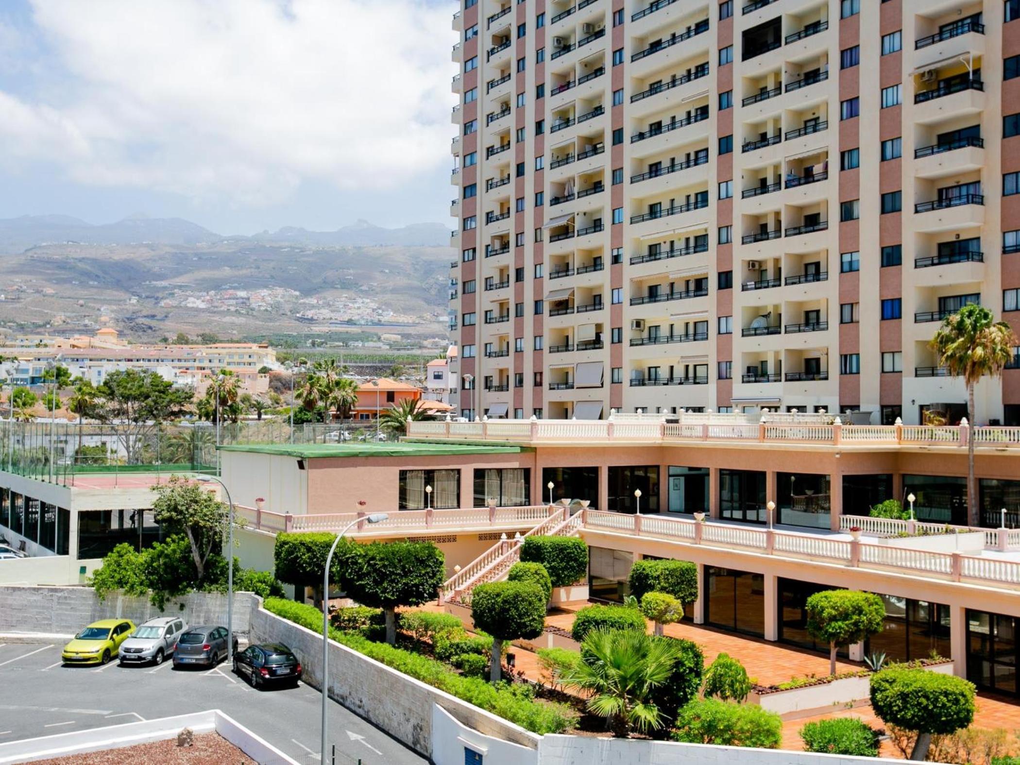 311 Paraiso Sur Estudio view 4