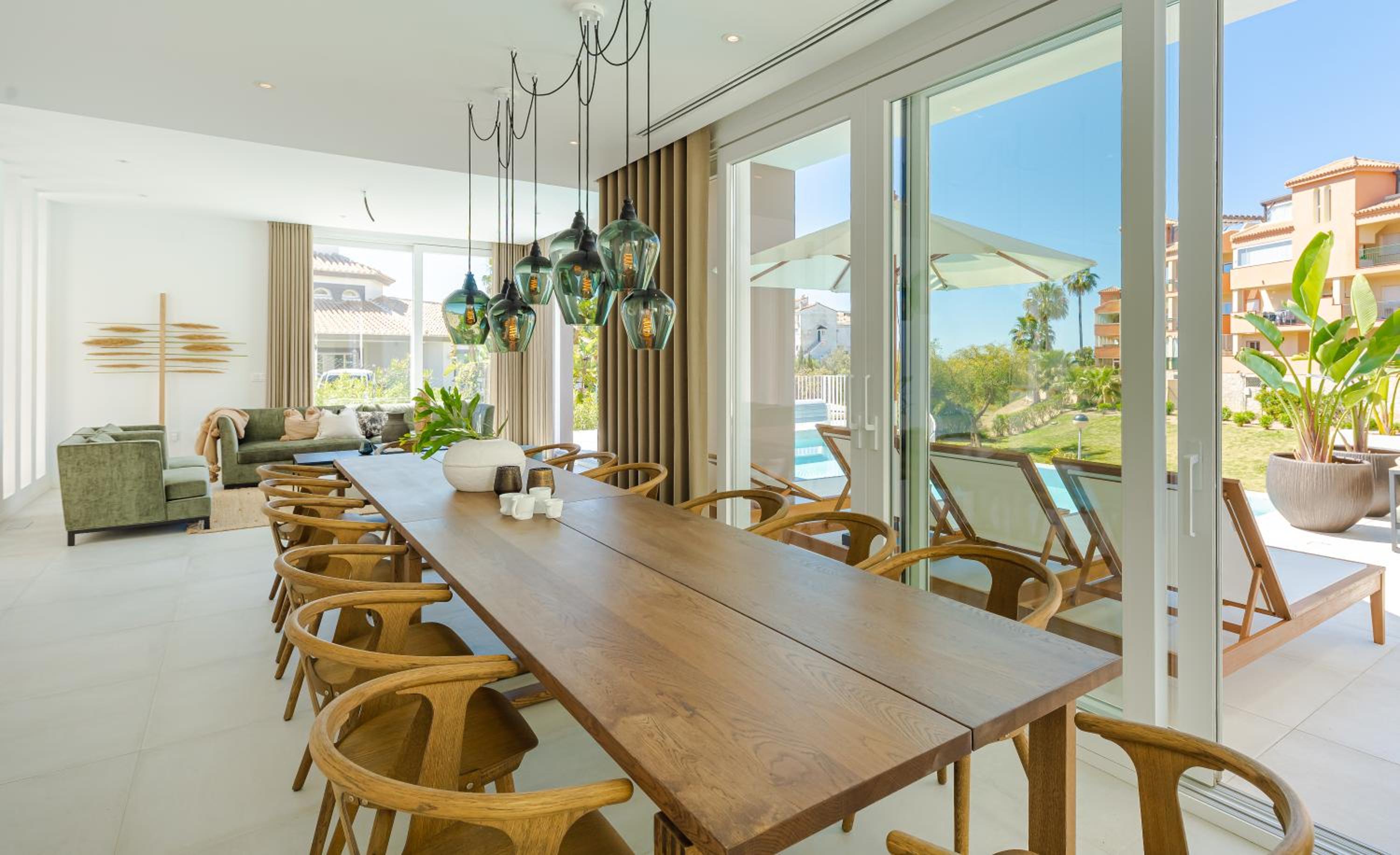Unique & Luxurious Villa With Heated Pool, Gym & C