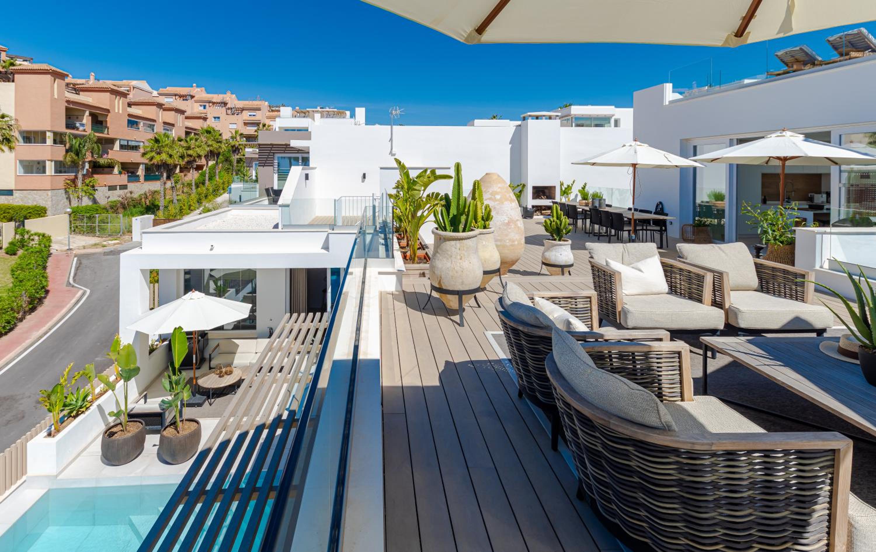 Unique & Luxurious Villa With Heated Pool, Gym & C