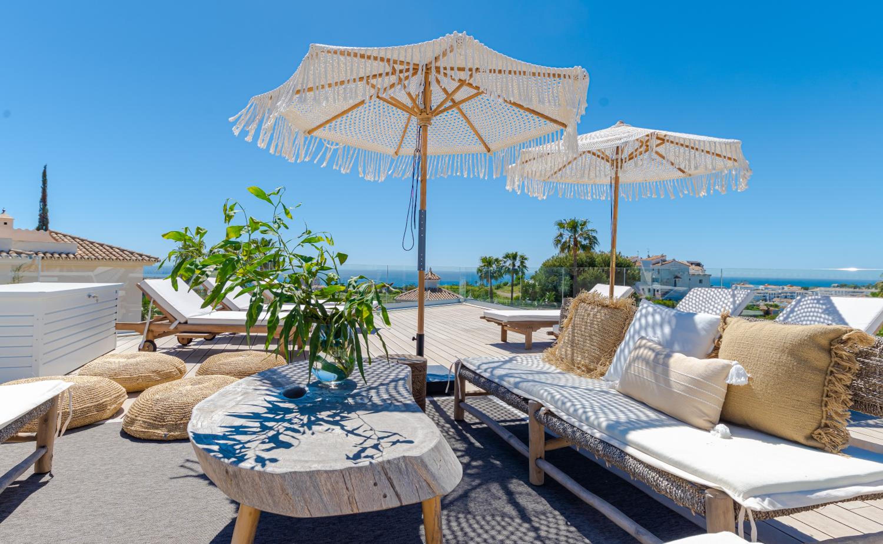 Unique & Luxurious Villa With Heated Pool, Gym & C