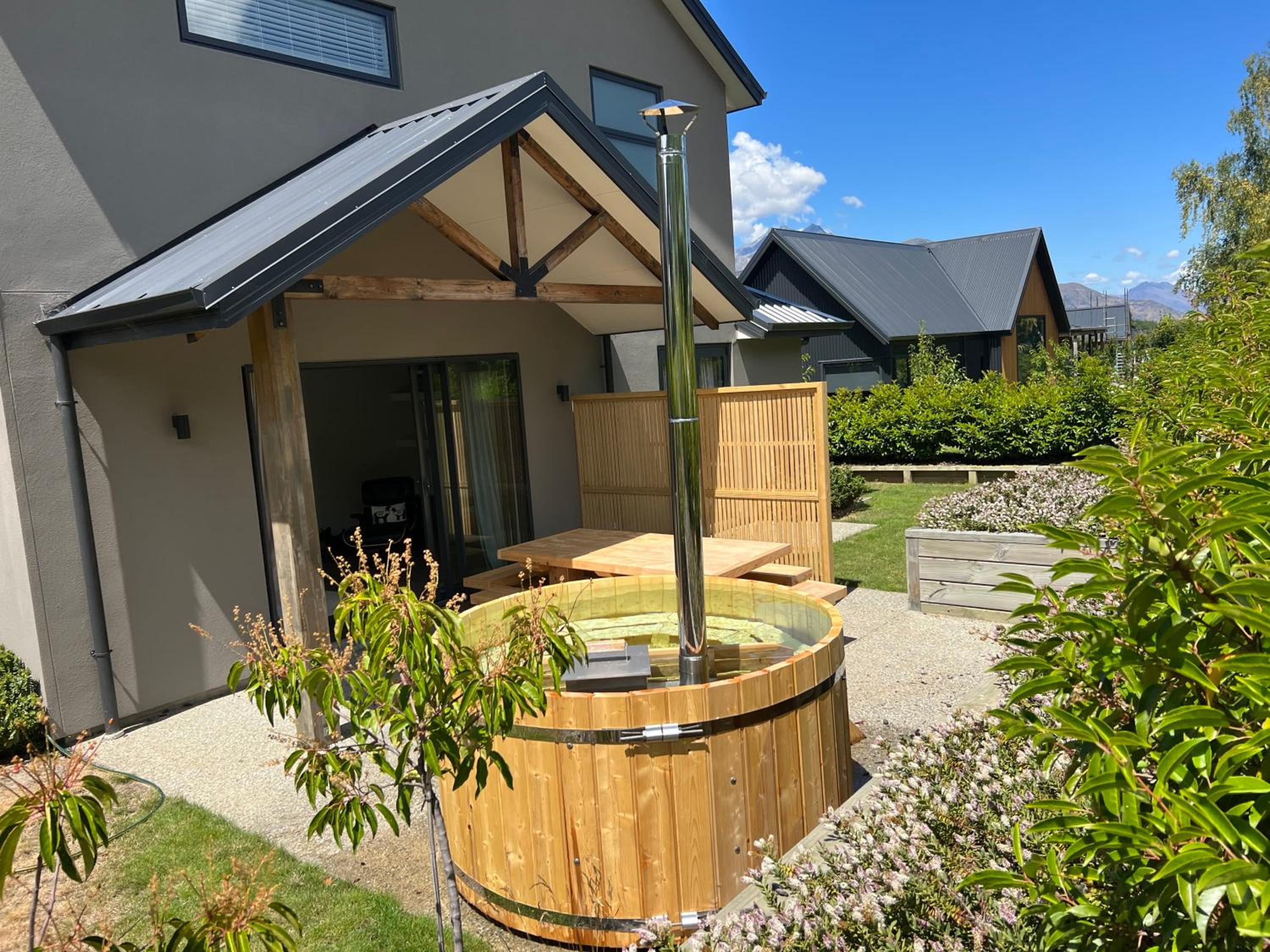 Arrowtown Mountain View Retreat