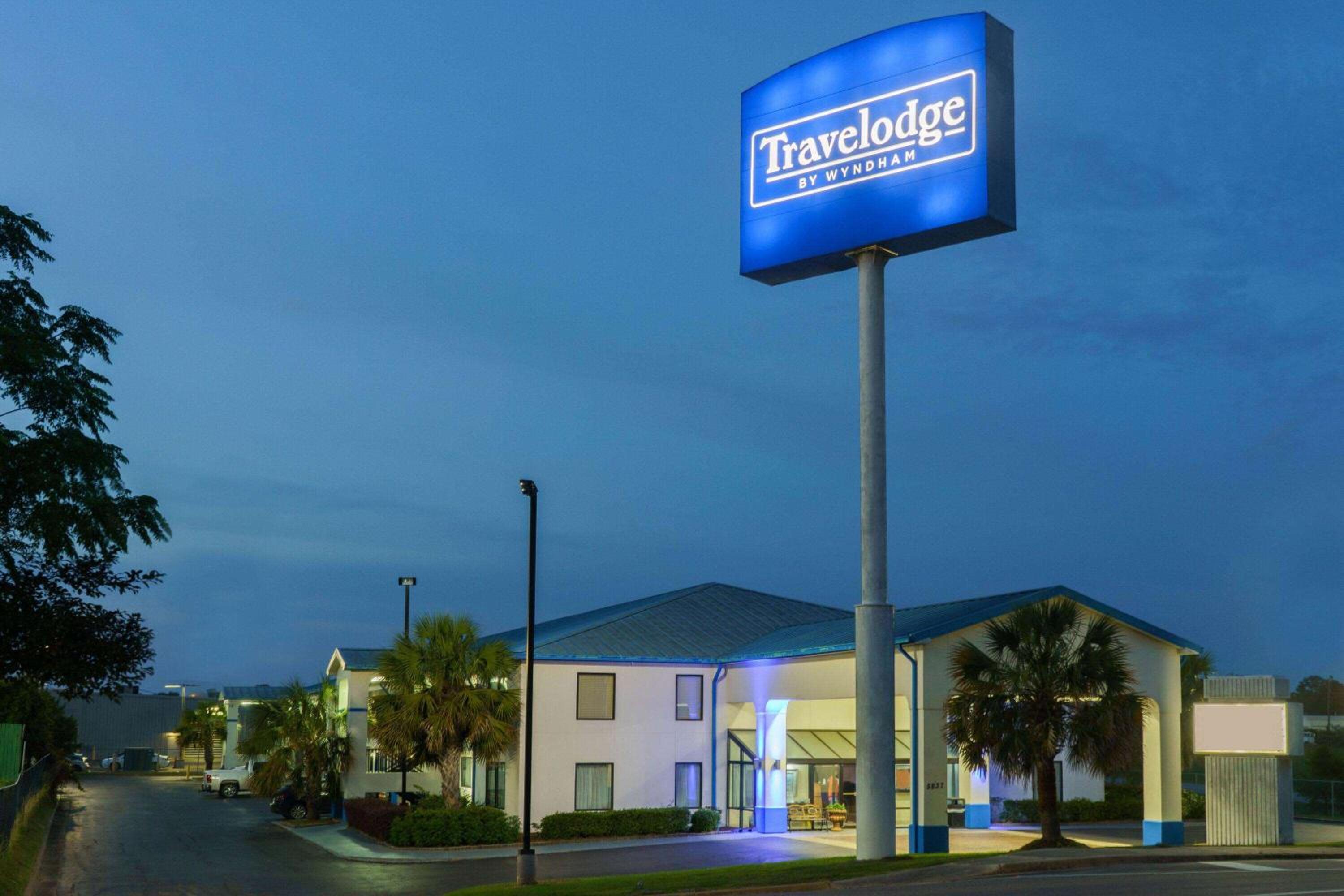 Travelodge by Wyndham Montgomery East, Foto 19