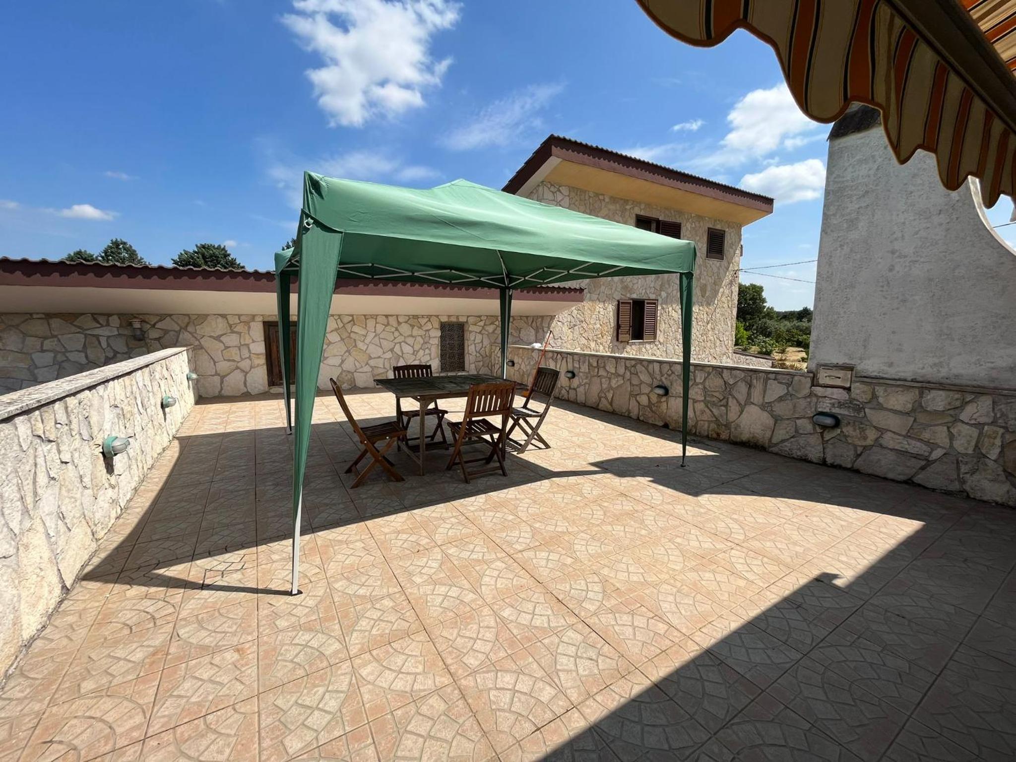 Villa Isabella alloggi e camere con parcheggio interno custodito