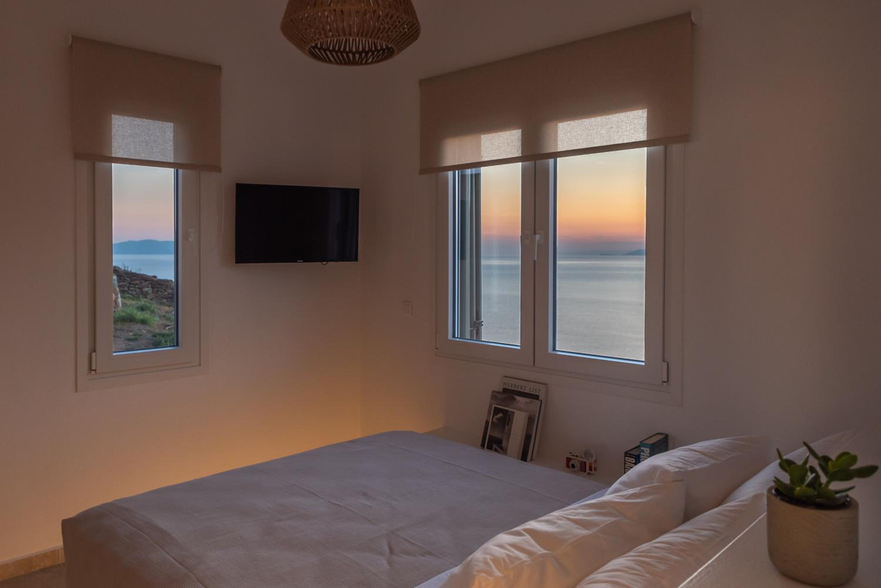 KaYa Tinos Luxury Villa - Aeolus view 5