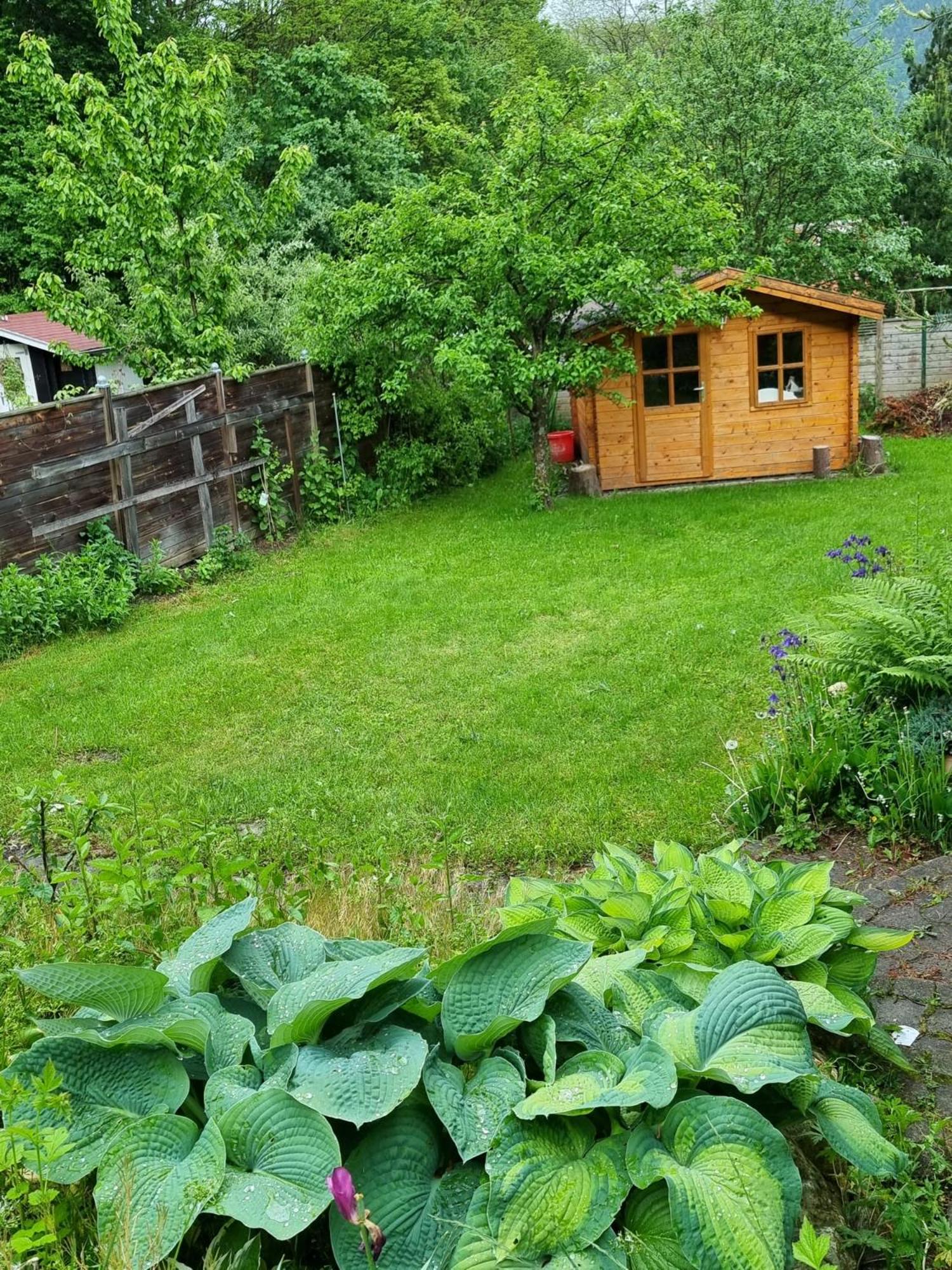 Haus Flora - Ferienwohnung Bodensdorf