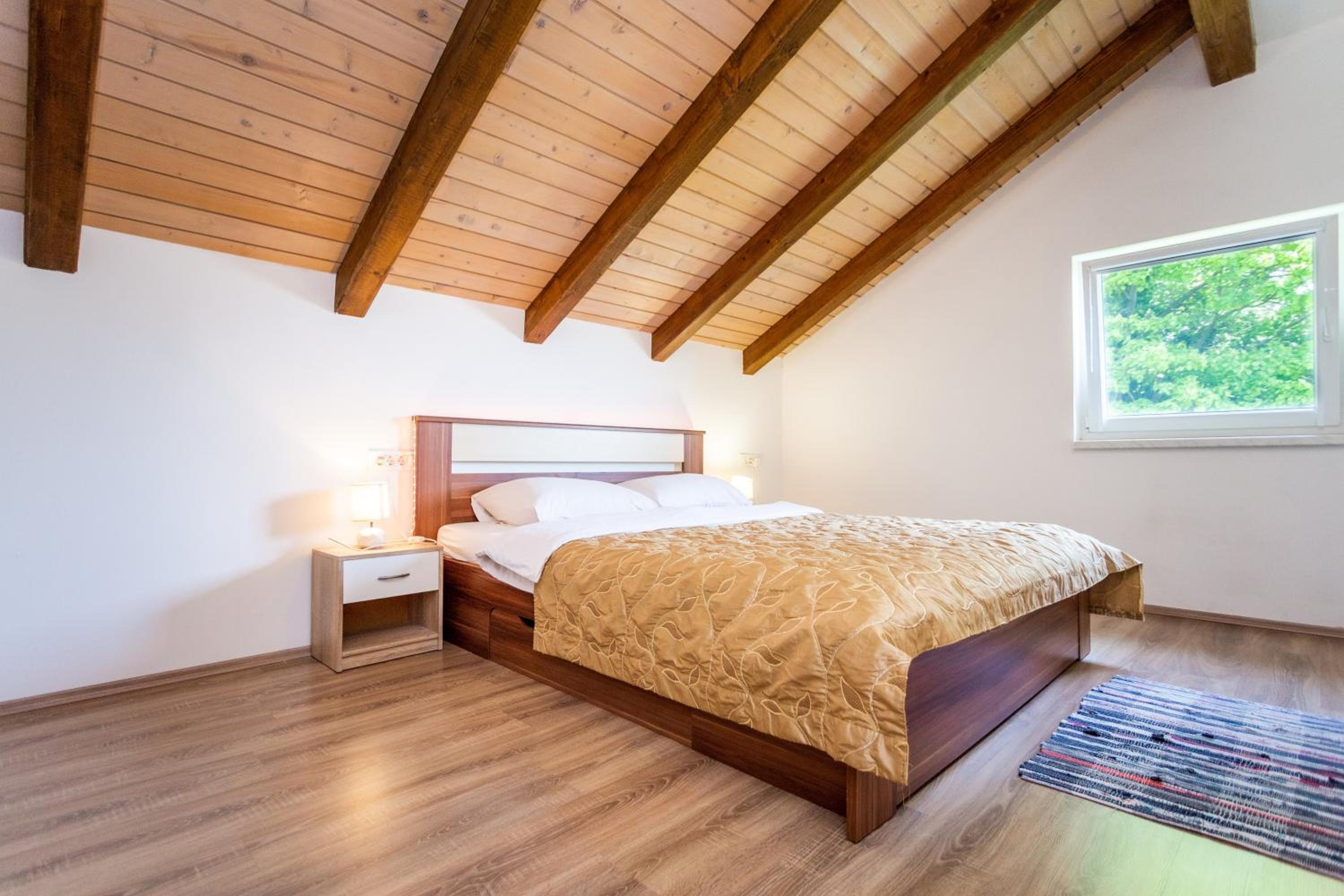 Apartmani Cerovečki view 2