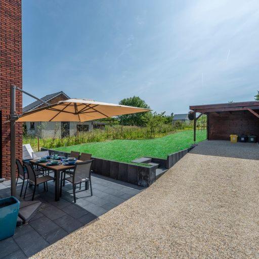 unique hideaway, holiday house with large garden