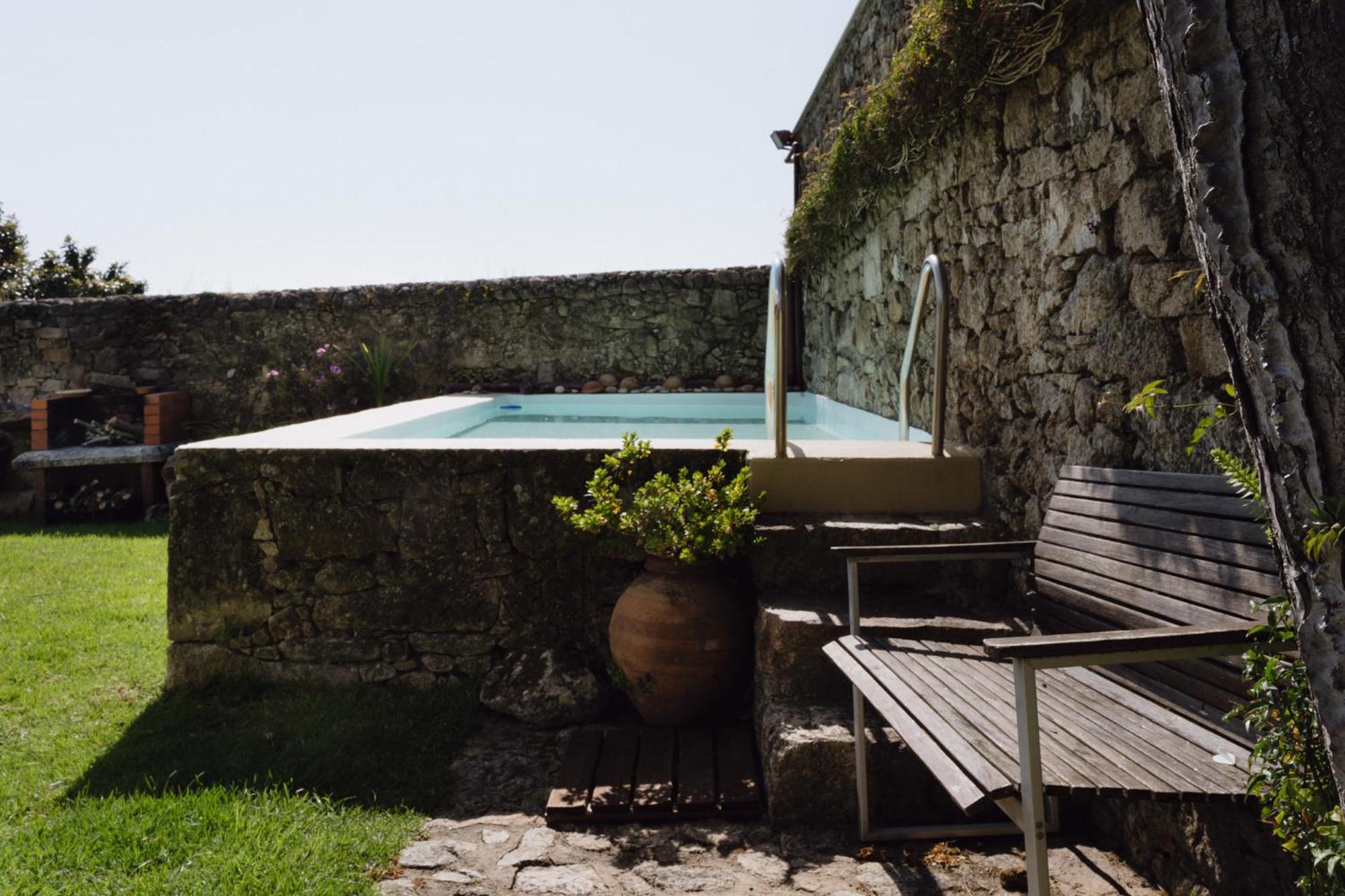 Villa with private pool and garden by Go2oporto view 2