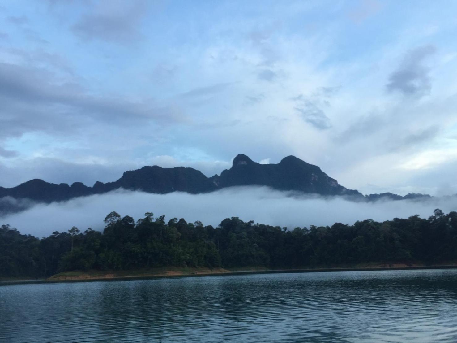 Khao Sok Inn Hostel