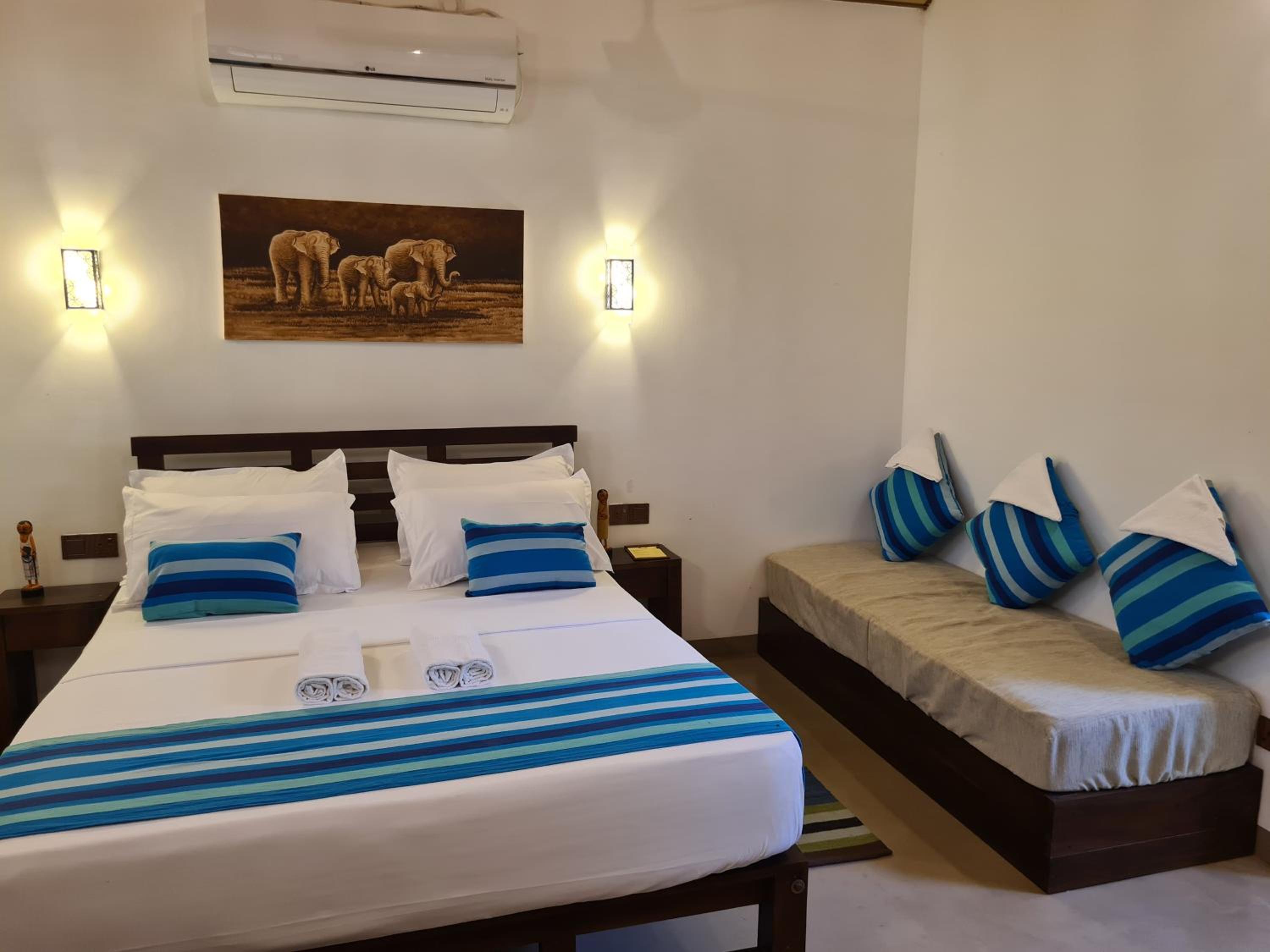 Ranakeliya Lodge - Yala view 3