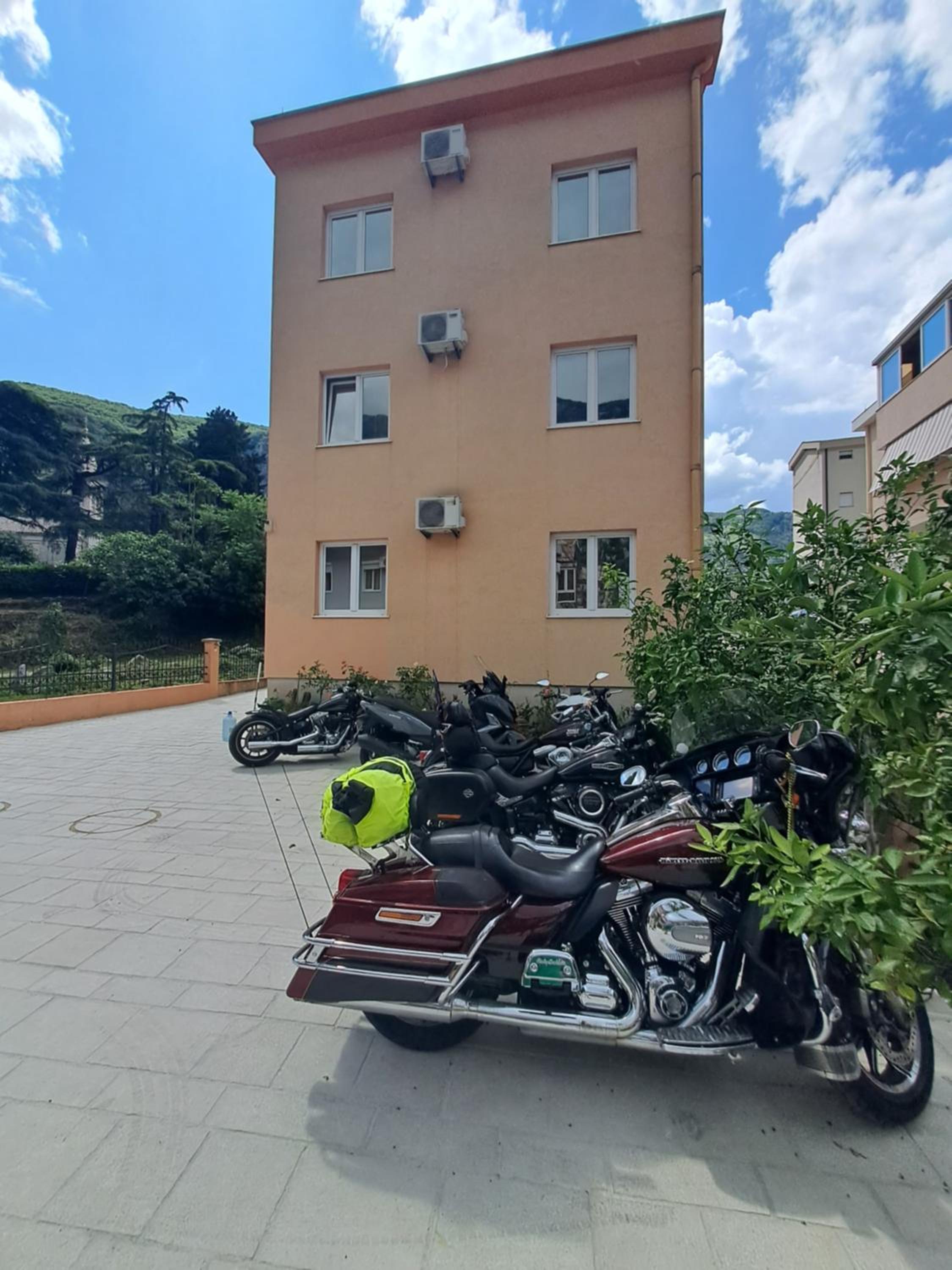 Marinero Apartments