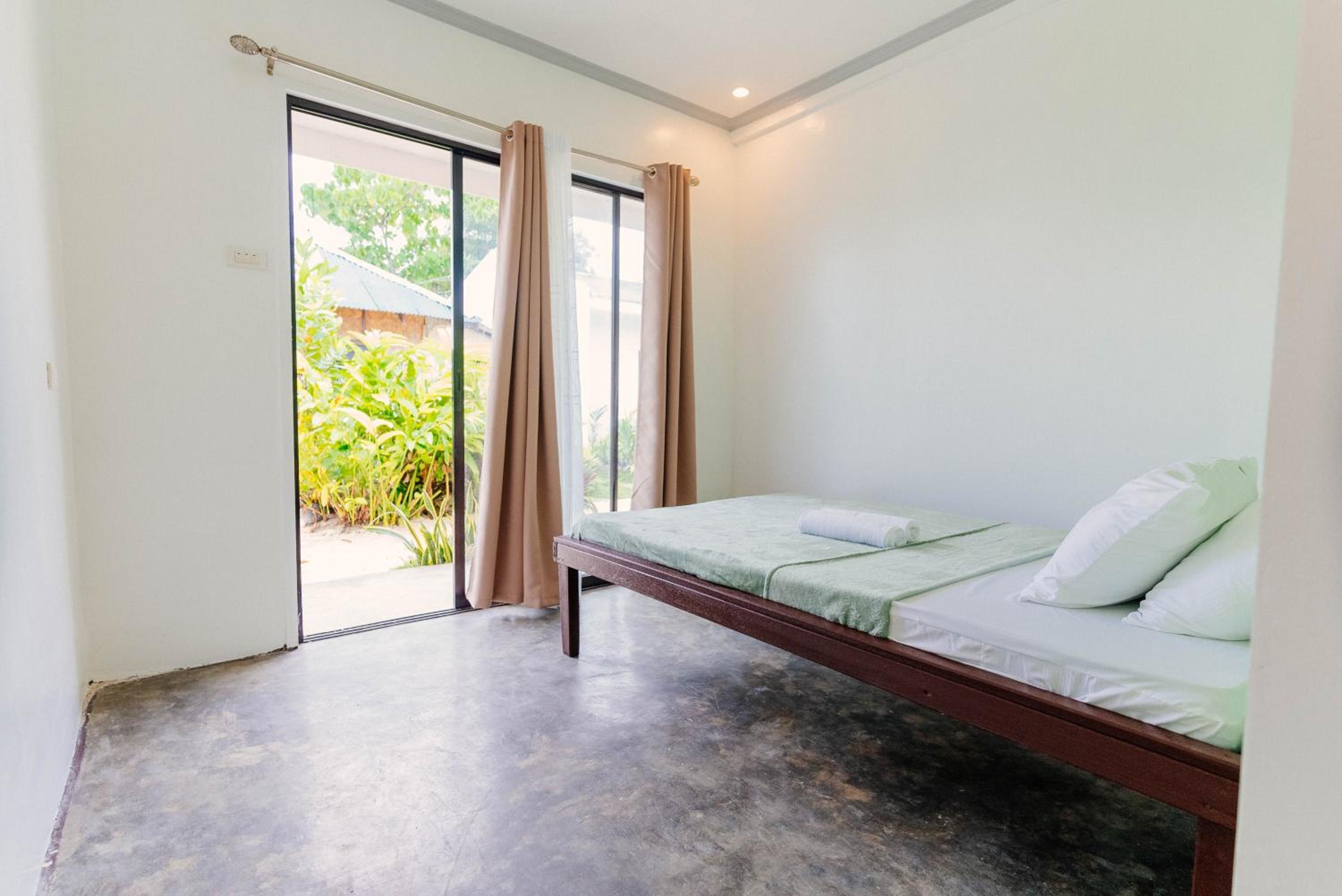 Kawayan Hostel
