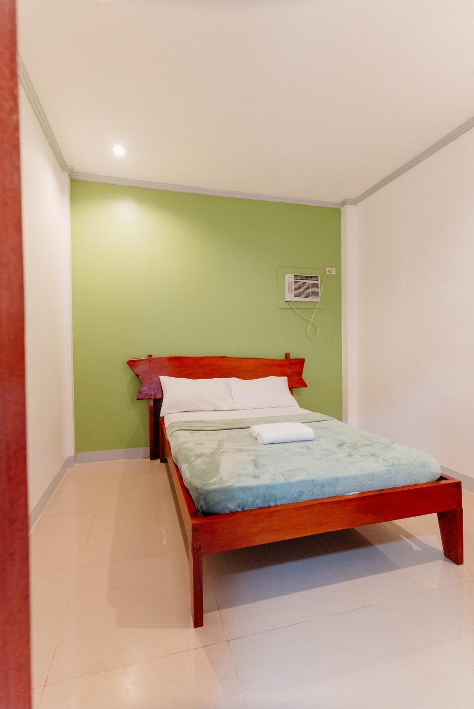 Kawayan Hostel