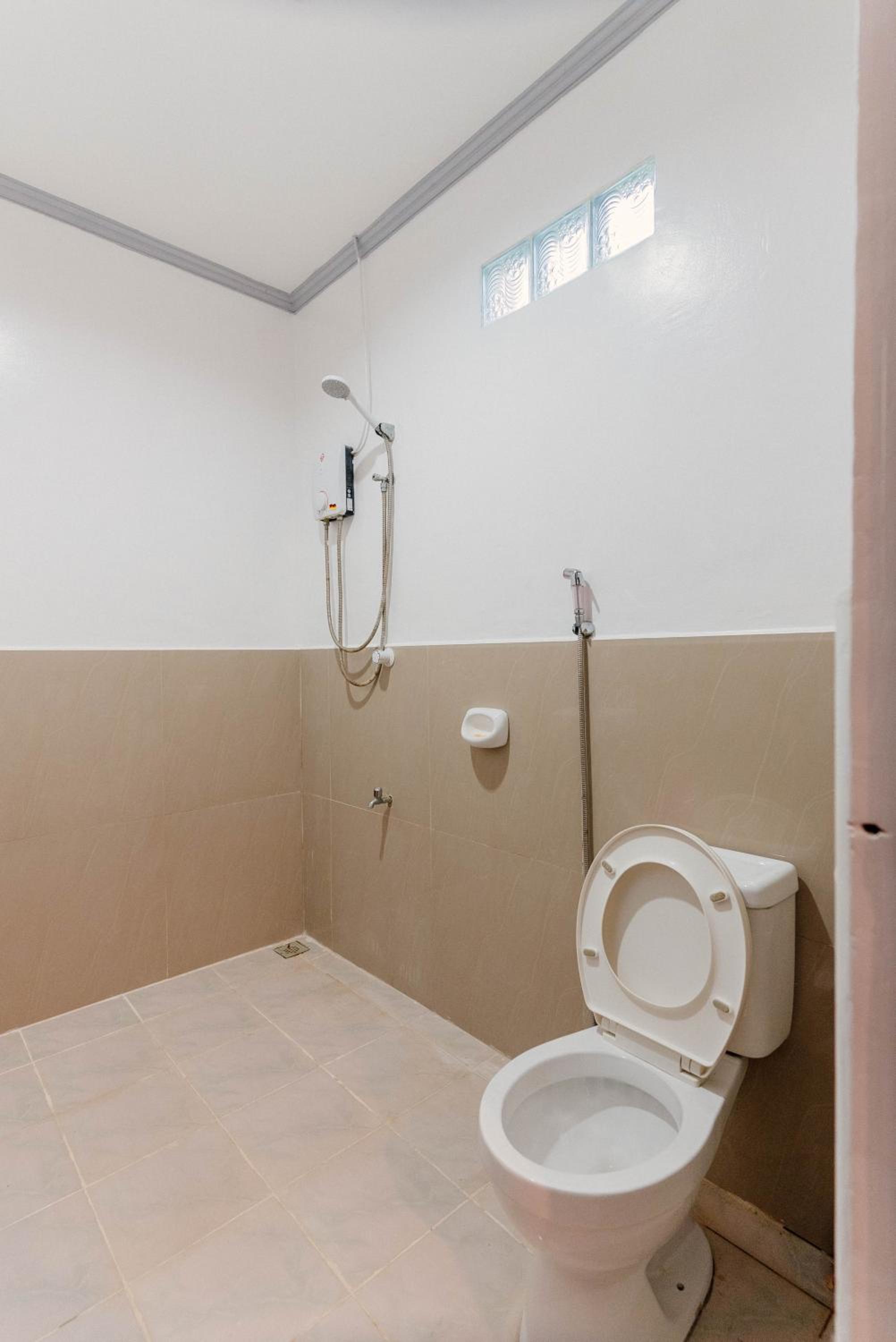 Kawayan Hostel