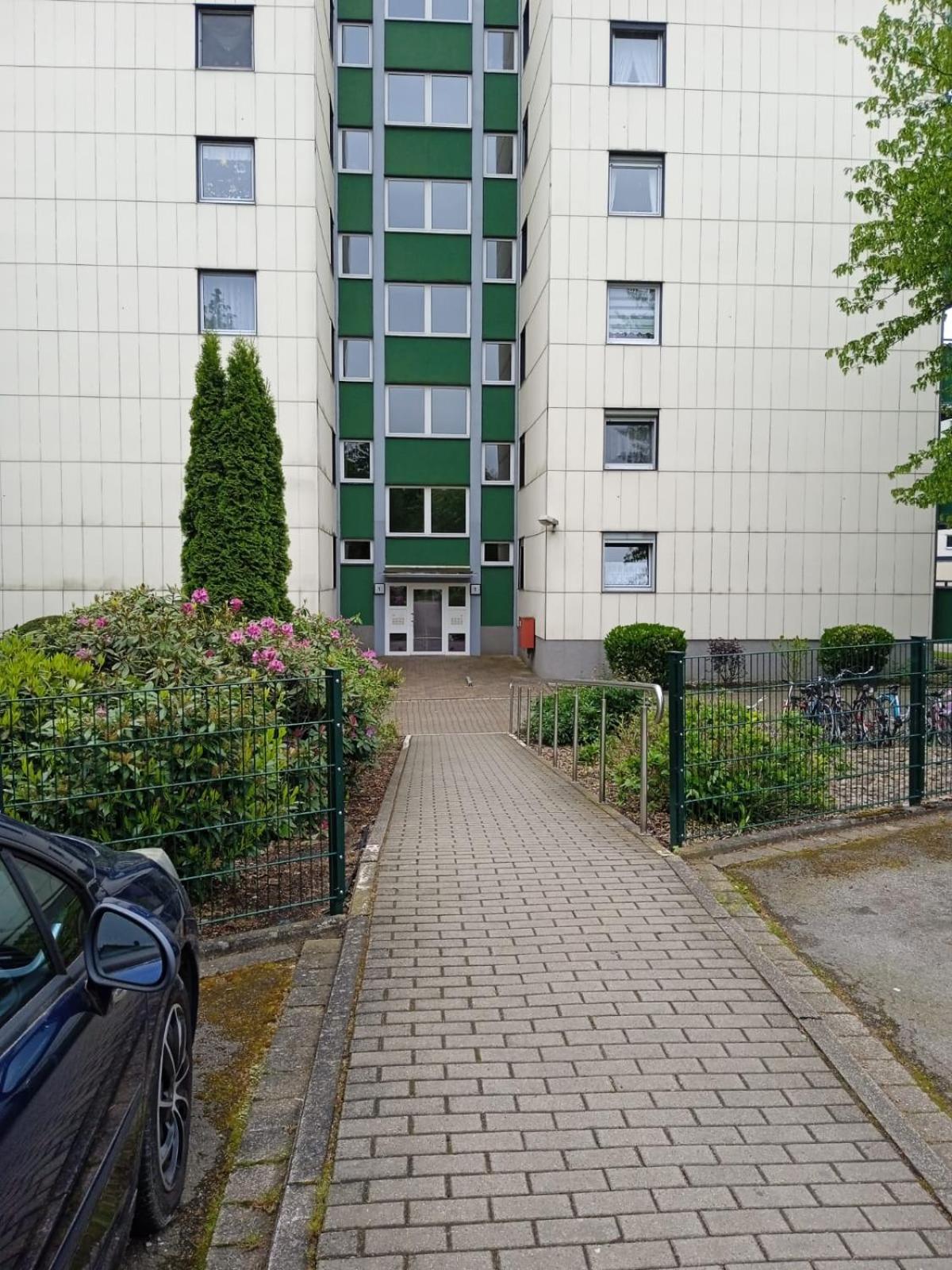 Apartment mit Balkon, perfekt als Monteurwohnung oder Stundentenwohnung