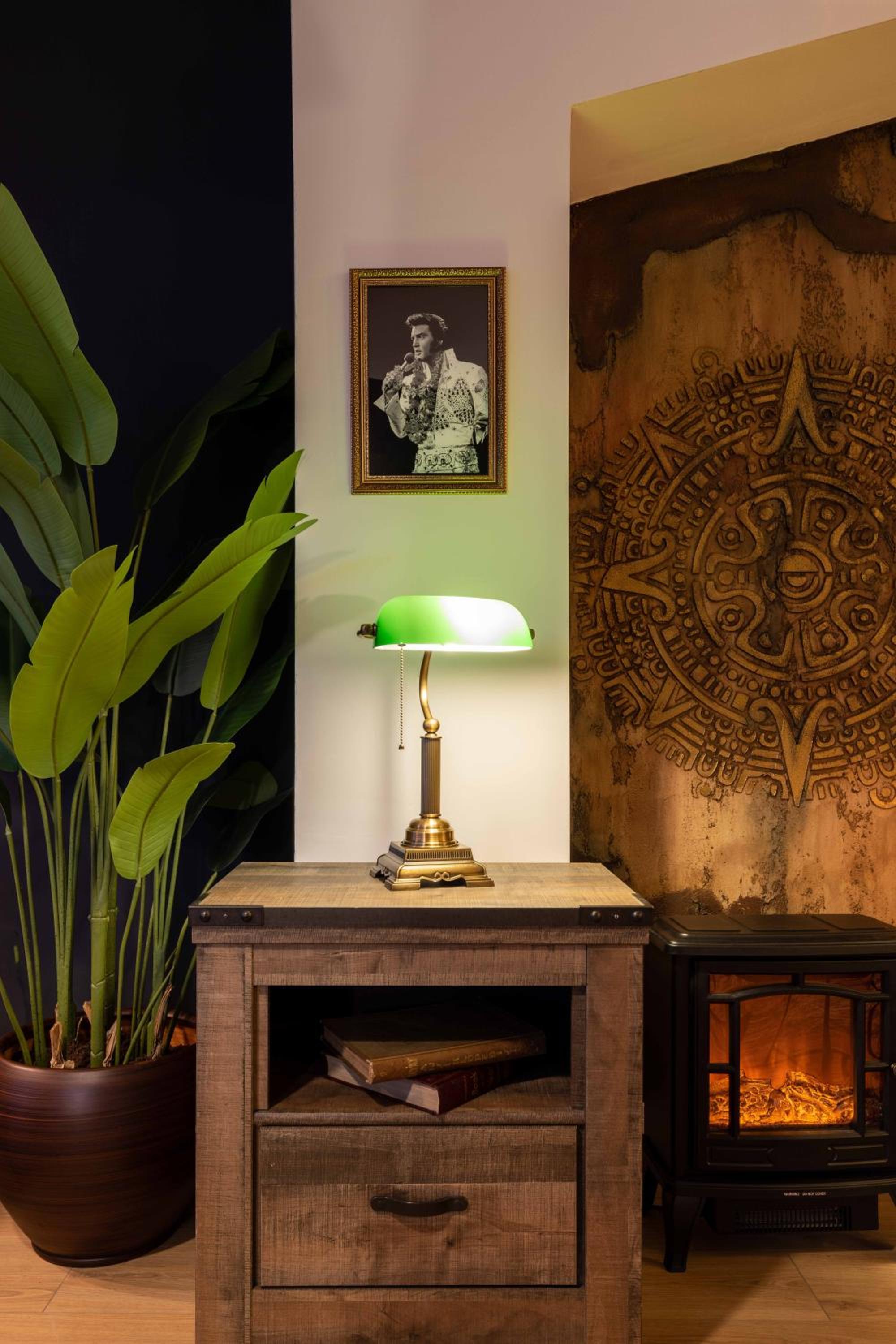 Monnas Suite - Image 137