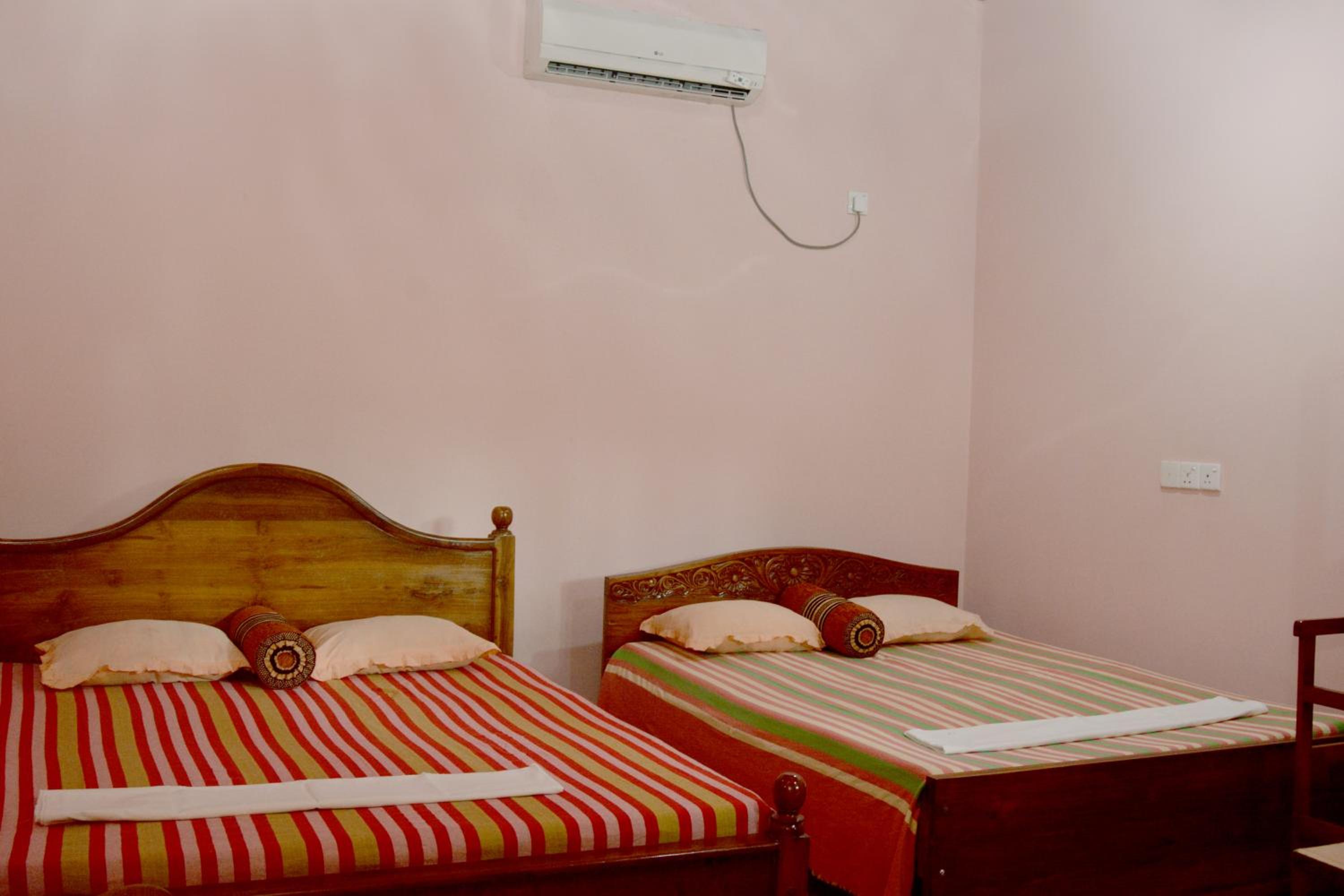 Sunny Lanka Guest House
