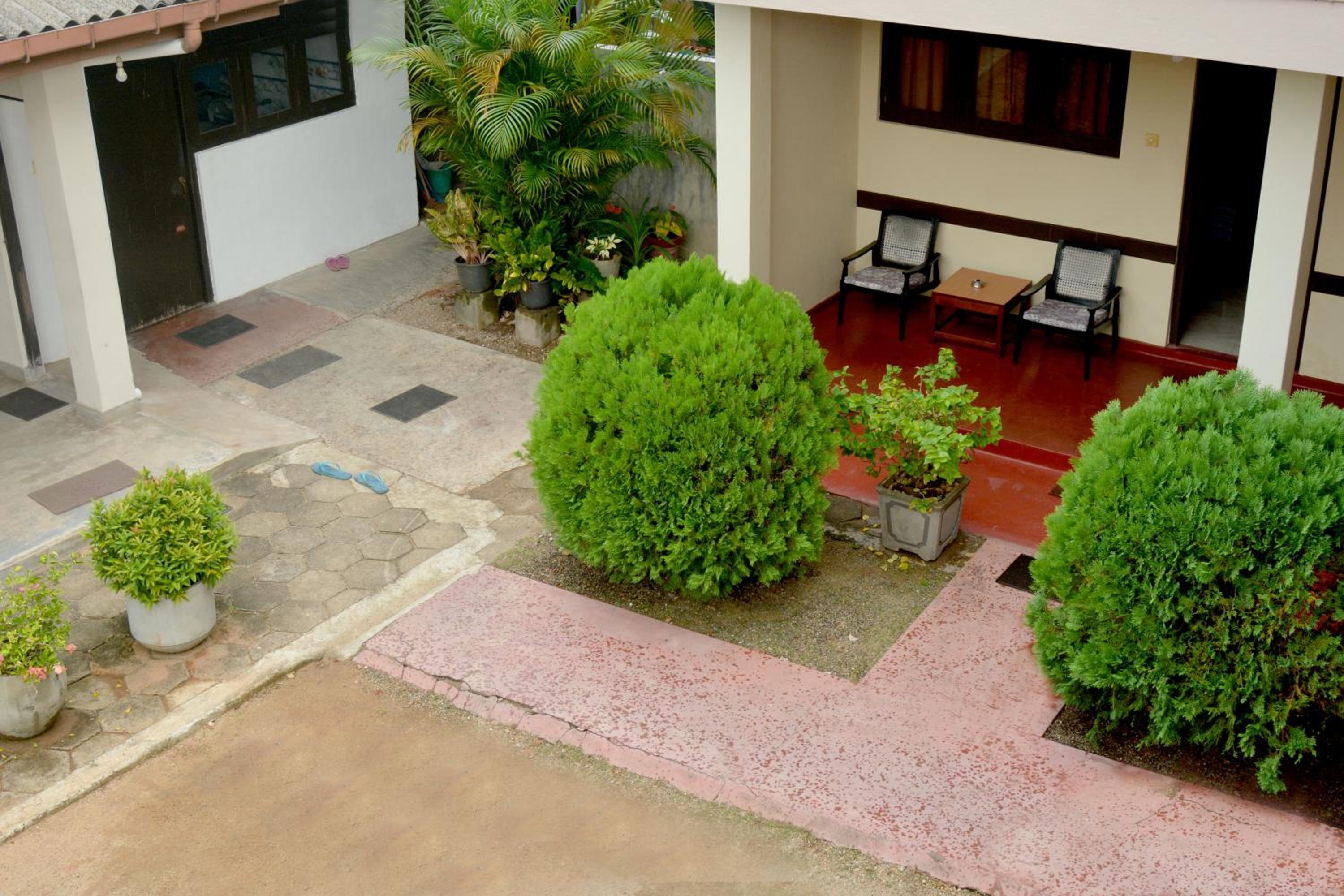 Sunny Lanka Guest House