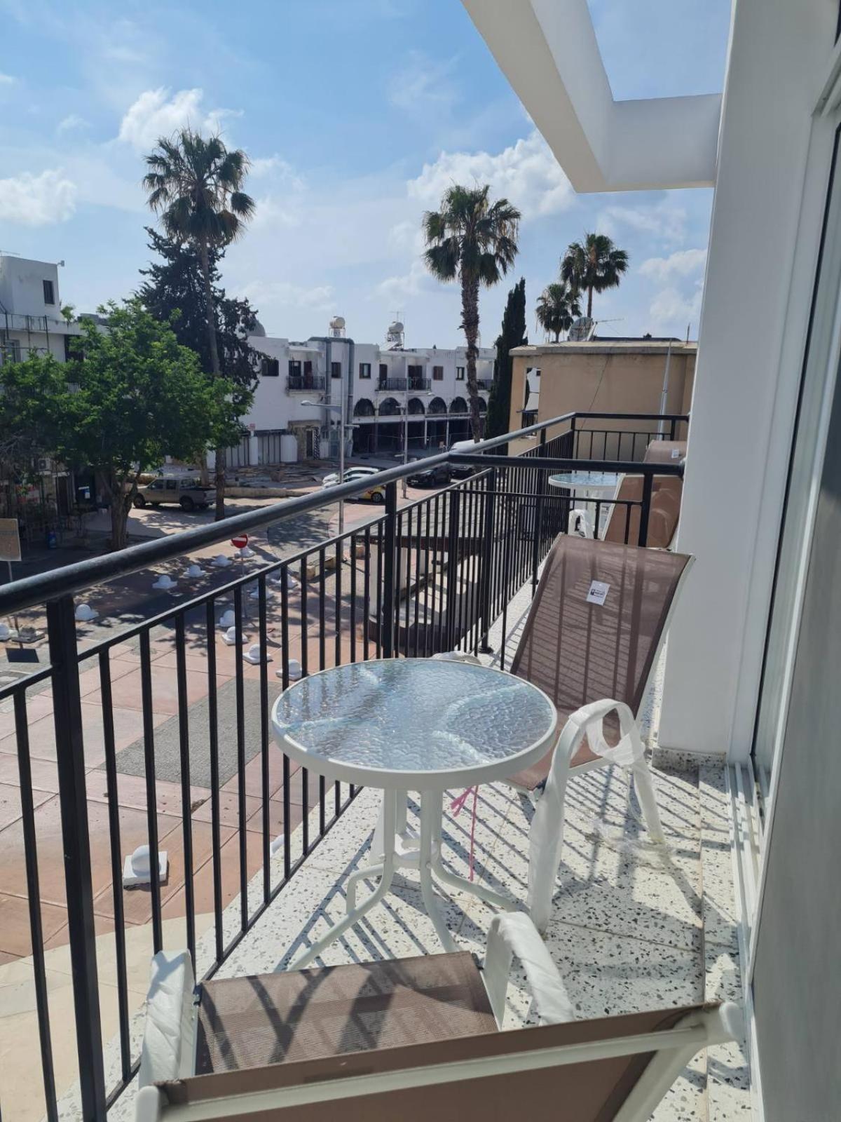 Almyria Apartments - By IMH Travel & Tours