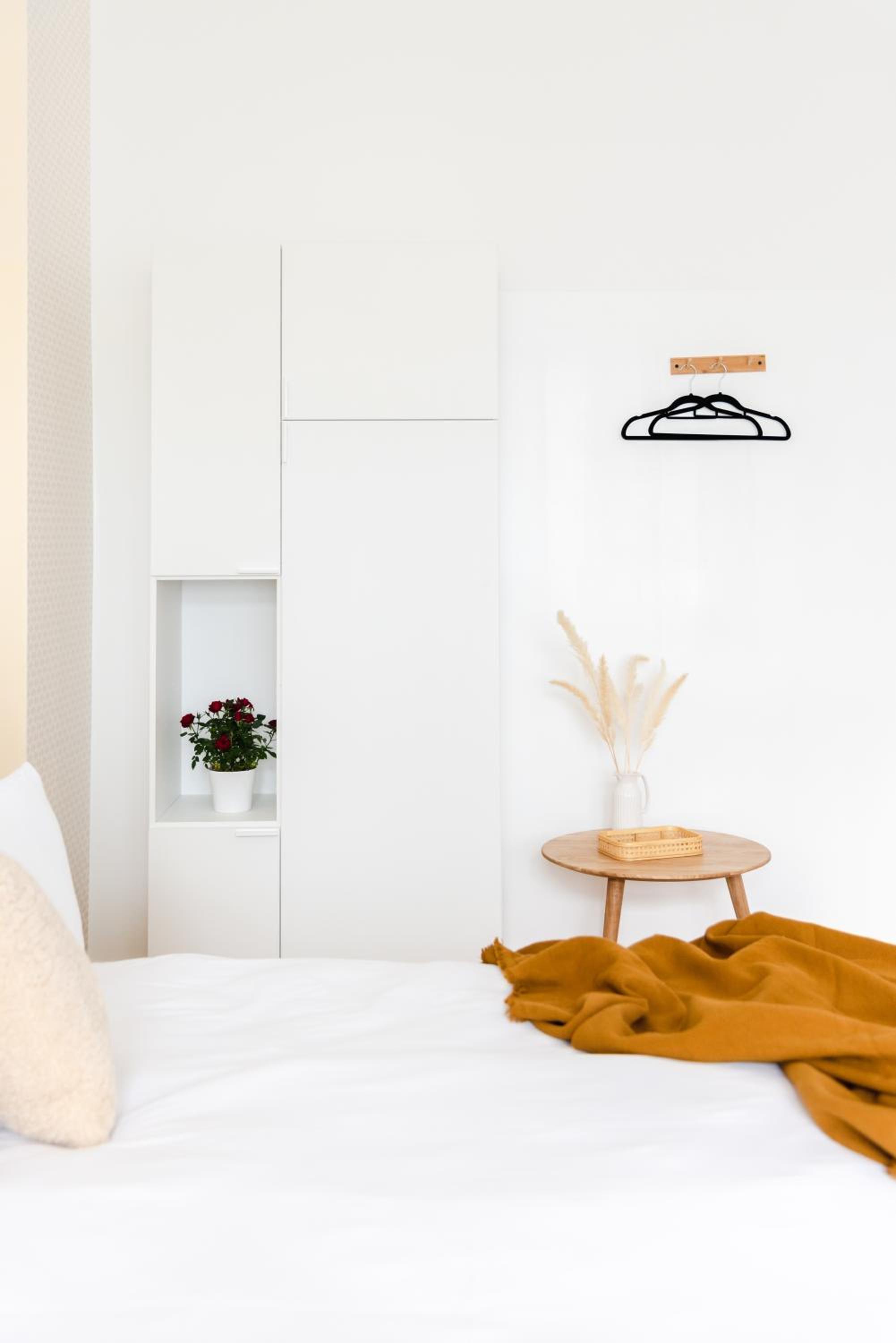 165m2 Downtown Family Suite 5BR, 3Bath, kids room, 11min Alexanderplatz