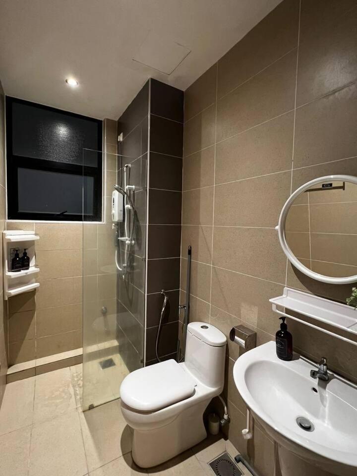 Ipoh Cozy Modern Suite 6-7pax @ Adson's Home