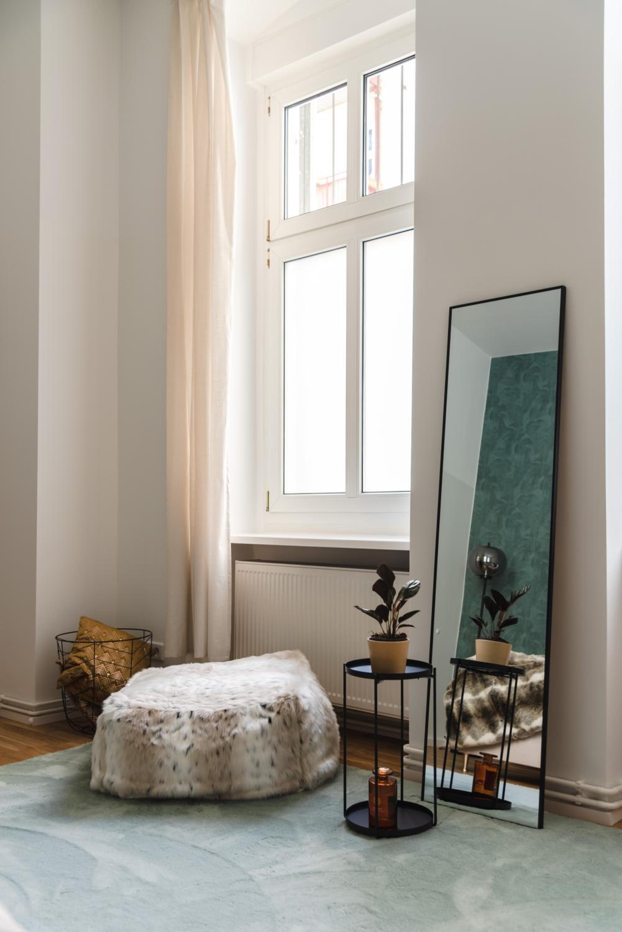 165m2 Downtown Family Suite 5BR, 3Bath, kids room, 11min Alexanderplatz