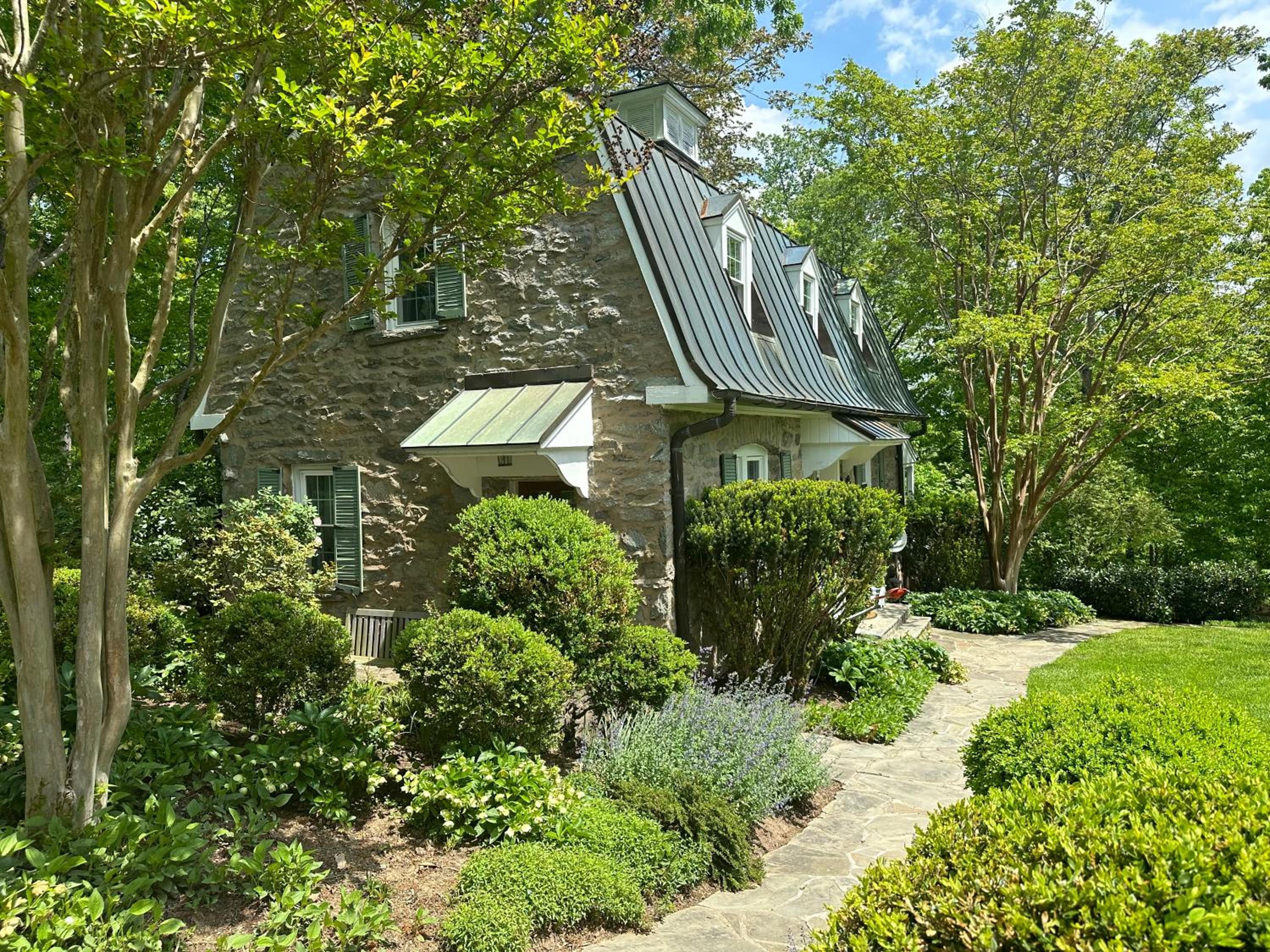 Goodstone Inn & Restaurant