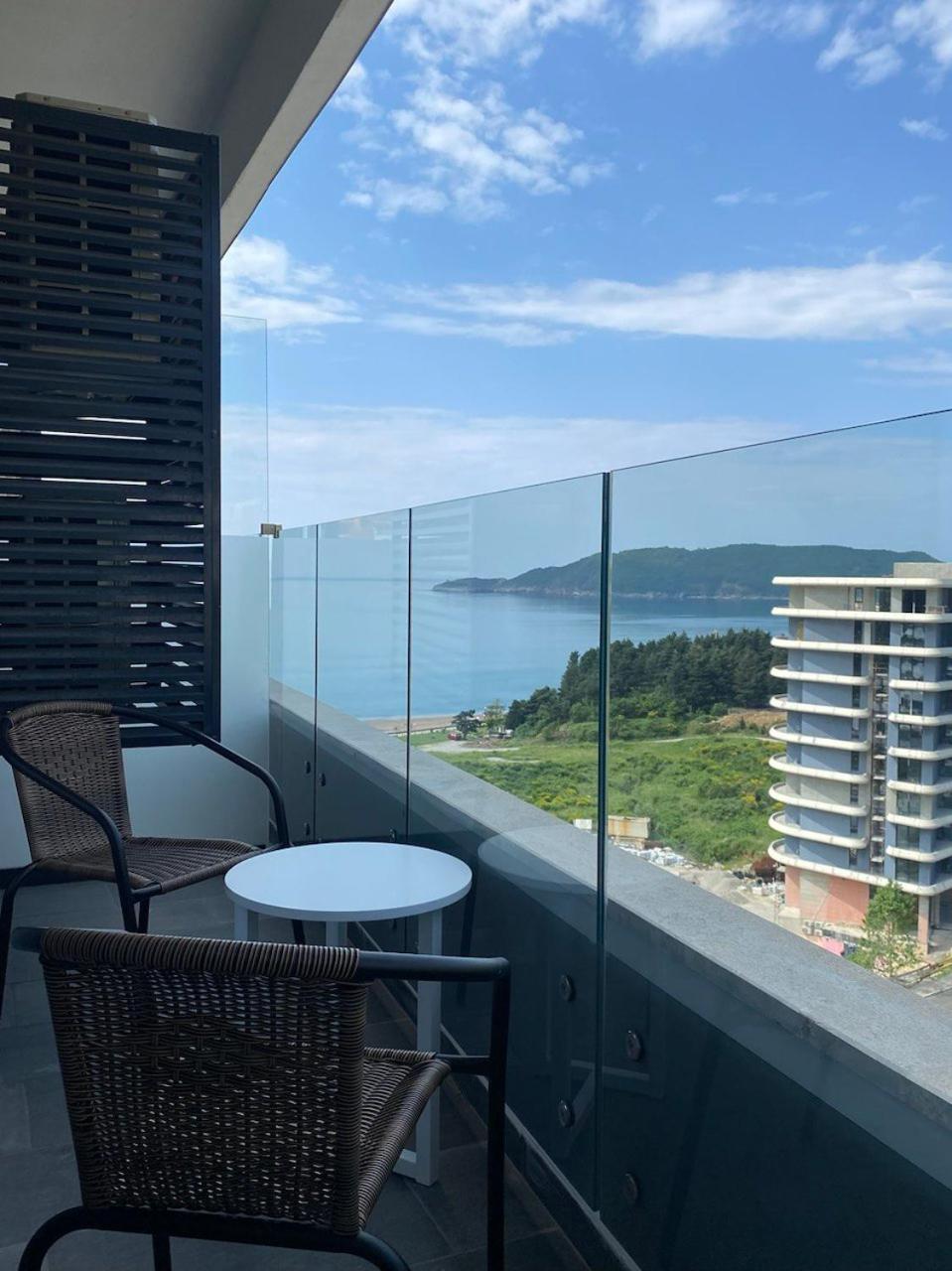 Skyline resort