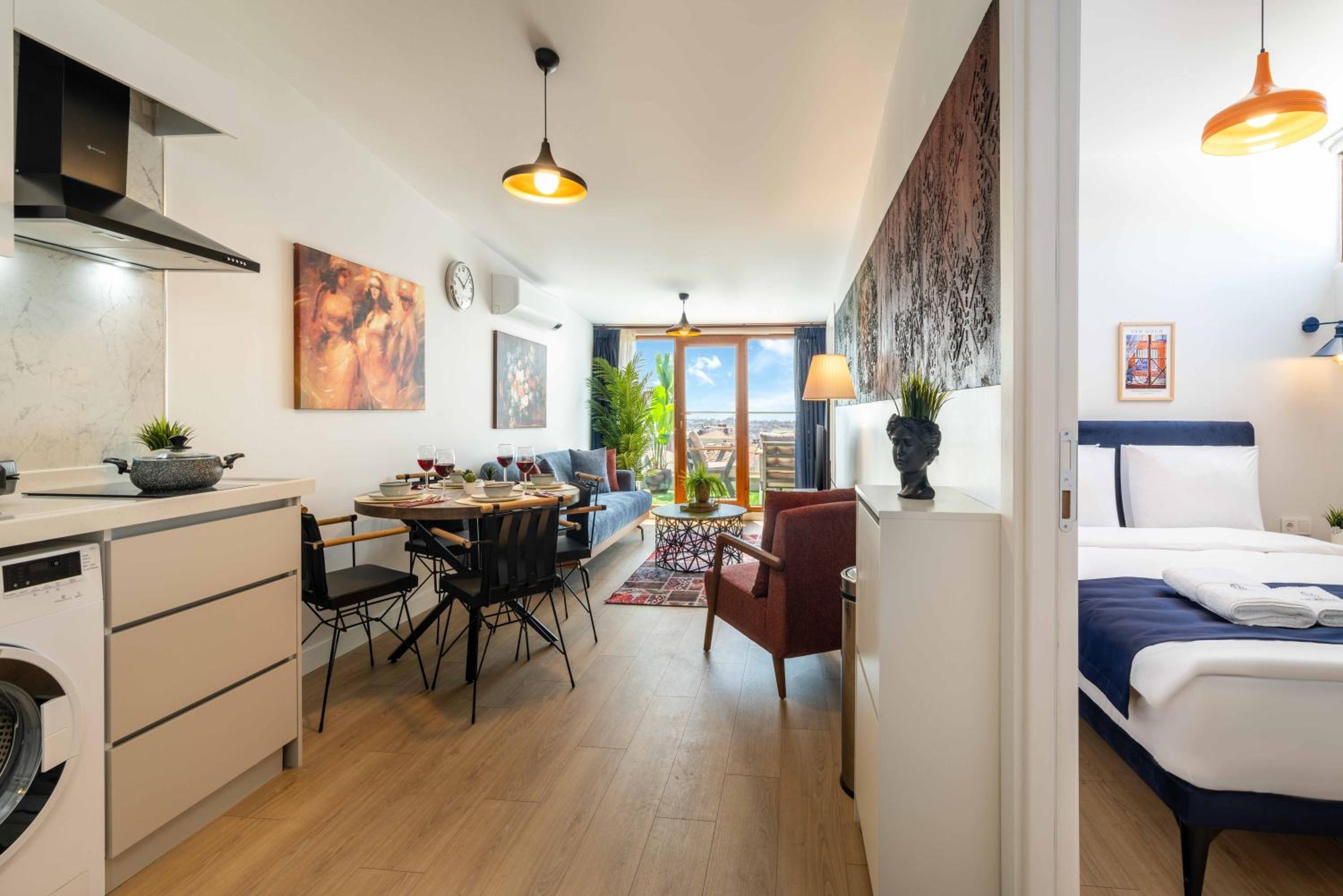 Monnas Suite - Image 68