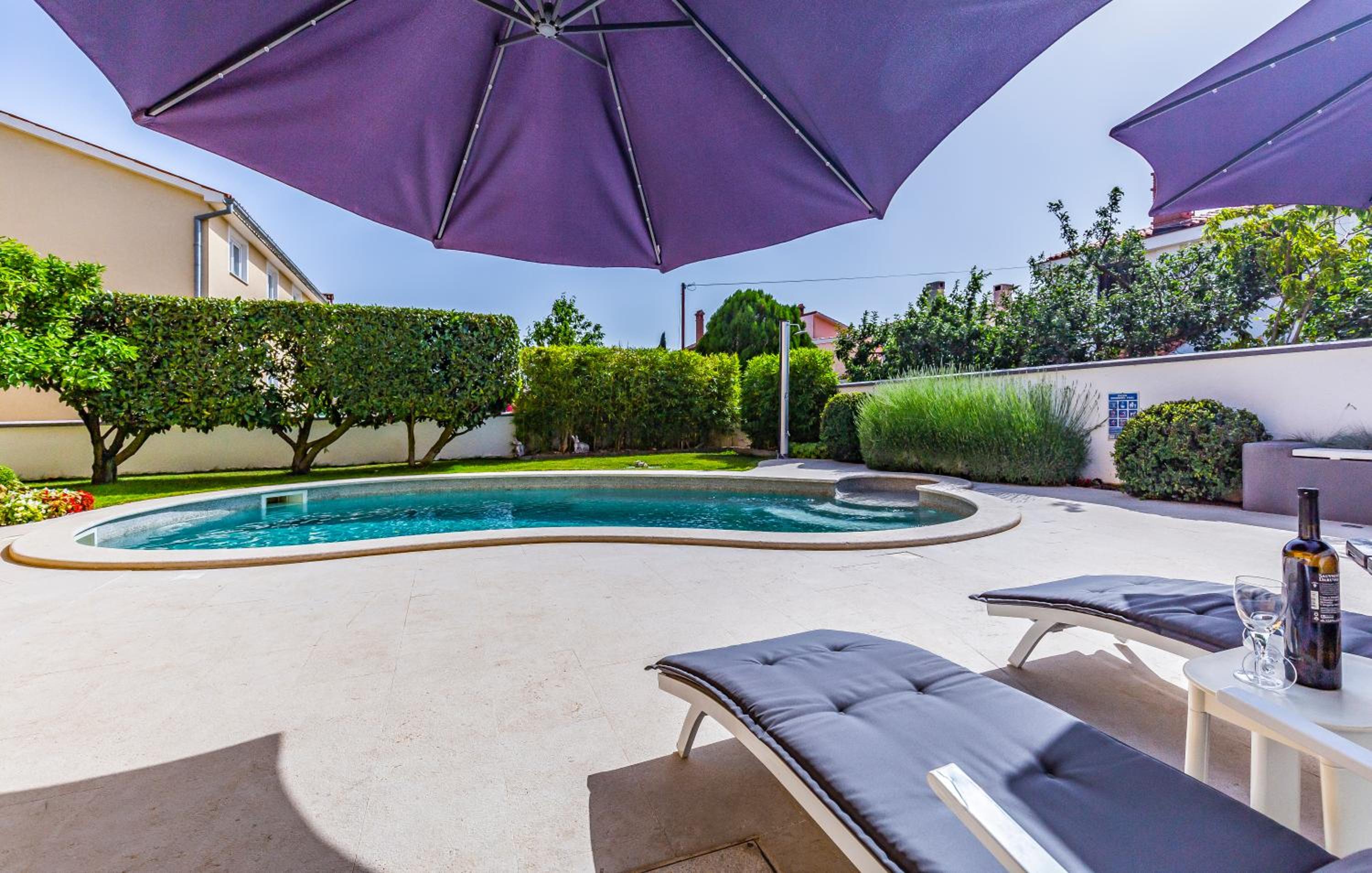Villa Jasmine with swimming pool view 3