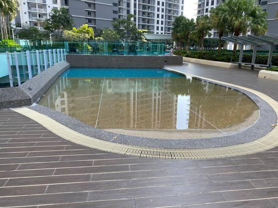 Cozy Family Suite Kepong DesaPark MontKiara Publika Mitec