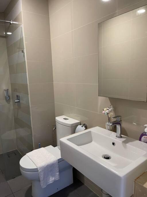 Cozy Family Suite Kepong DesaPark MontKiara Publika Mitec