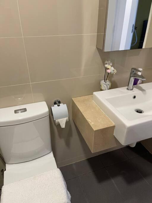 Cozy Family Suite Kepong DesaPark MontKiara Publika Mitec