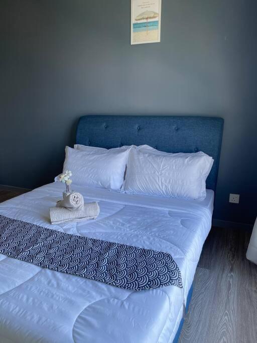 Cozy Family Suite Kepong DesaPark MontKiara Publika Mitec
