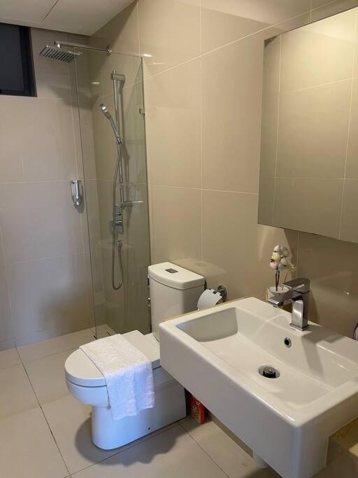Cozy Family Suite Kepong DesaPark MontKiara Publika Mitec