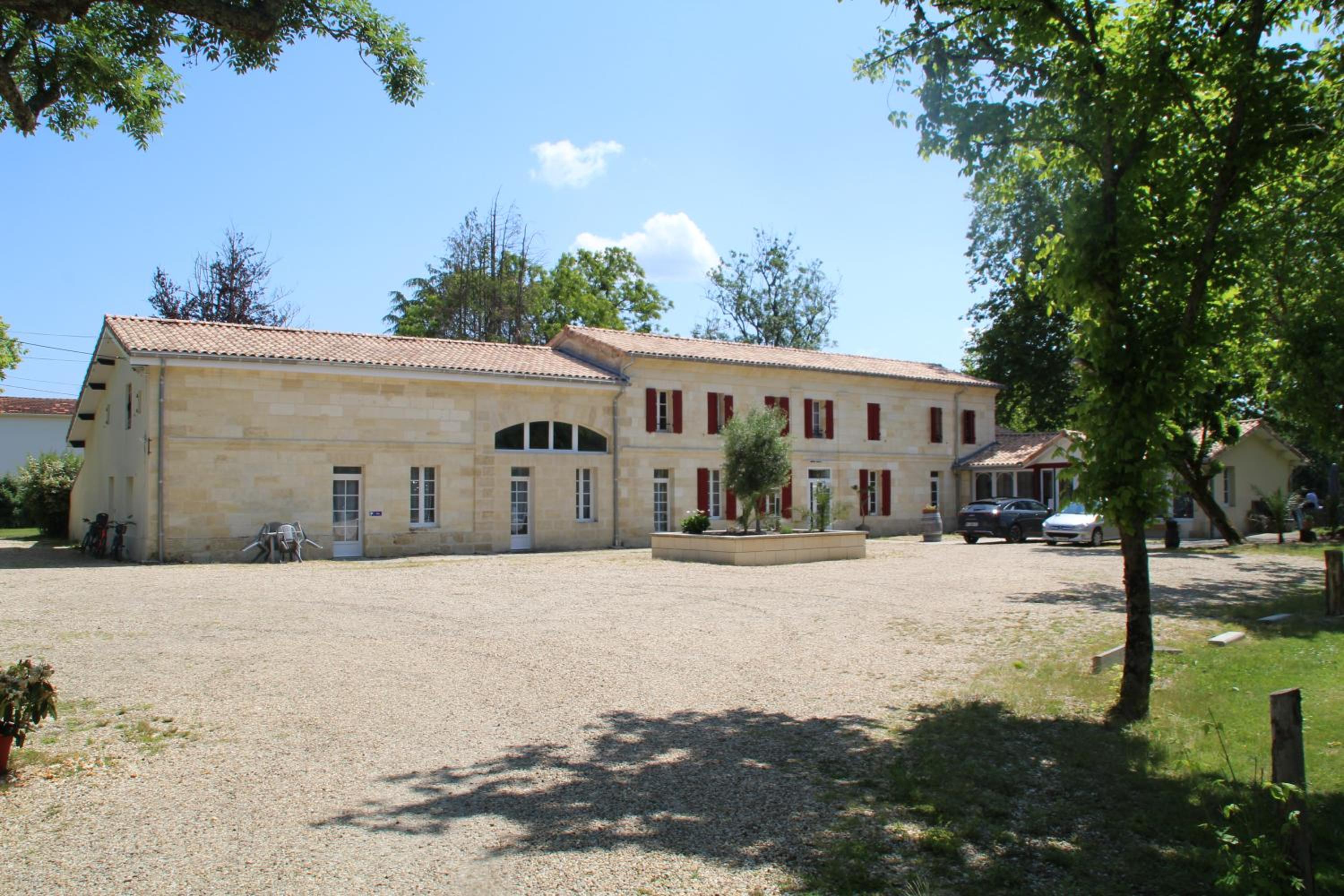Photo 24